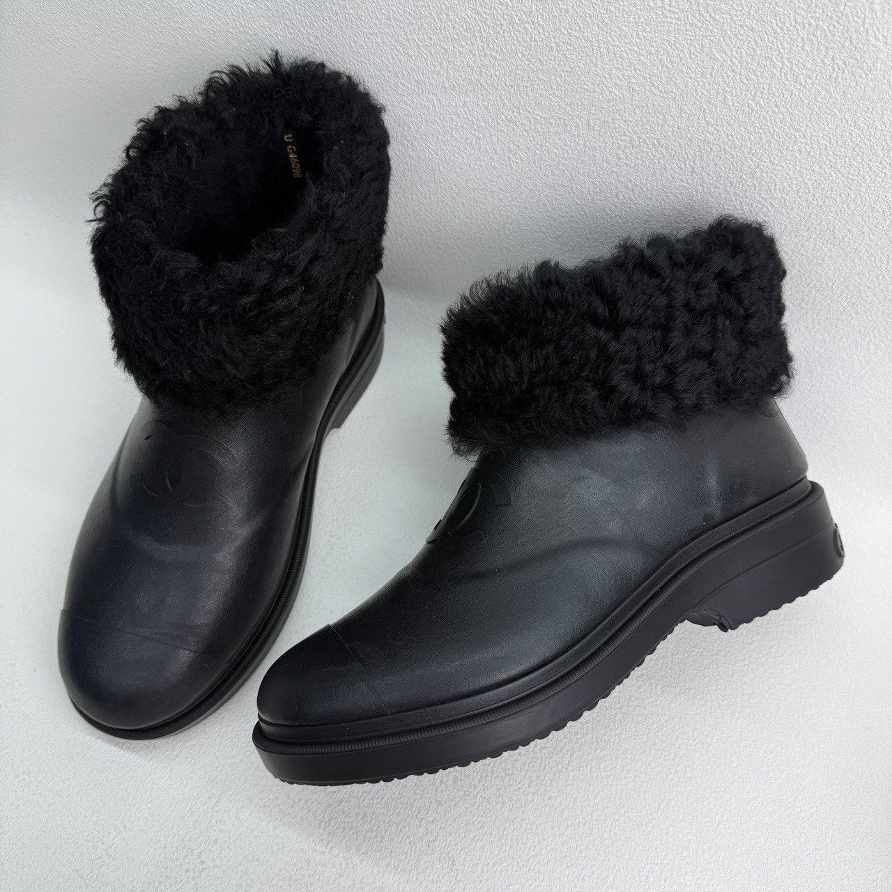 Chanel Chanel Black Boots us_7-5 Women Size US 7.5 / IT 37.5 - 9 Thumbnail