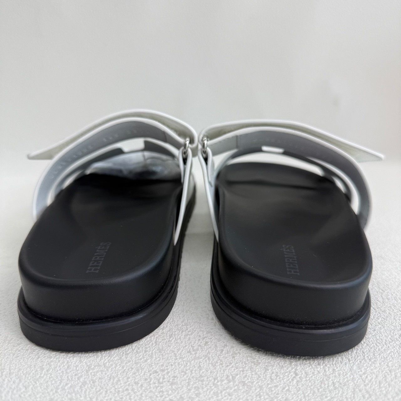 Hermes Hermes White Sandals us_6 Women Size US 6 / IT 36 - 5 Thumbnail