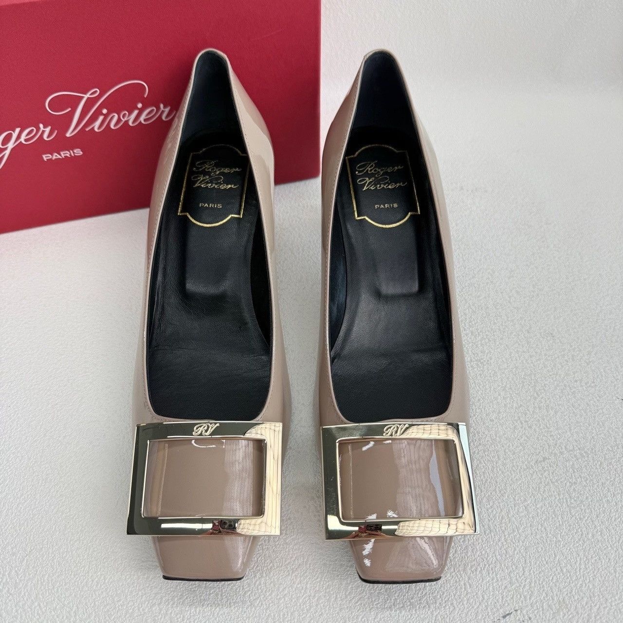 Roger Vivier Roger Vivier Retro Gray Lowtop Sneakers us_6-5 Women Size US 6.5 / IT 36.5 - 2 Thumbnail