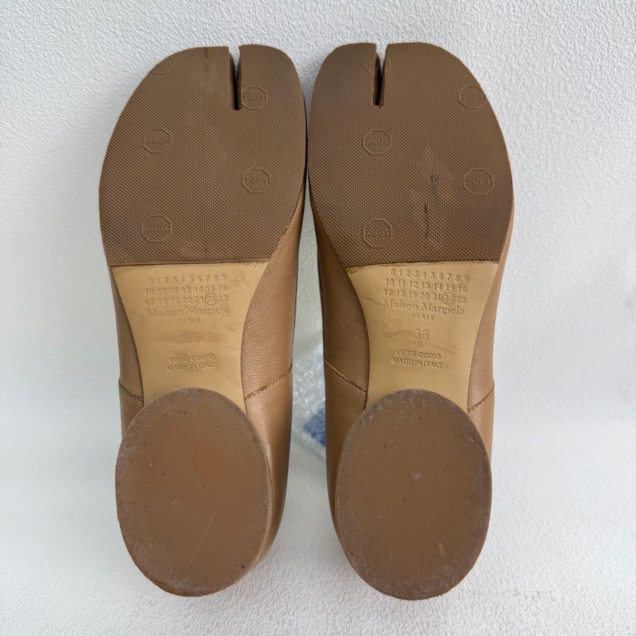 Maison Margiela Maison Margiela Leather Beige Lowtop Sneakers us_6 Women Size US 6 / IT 36 - 7 Thumbnail