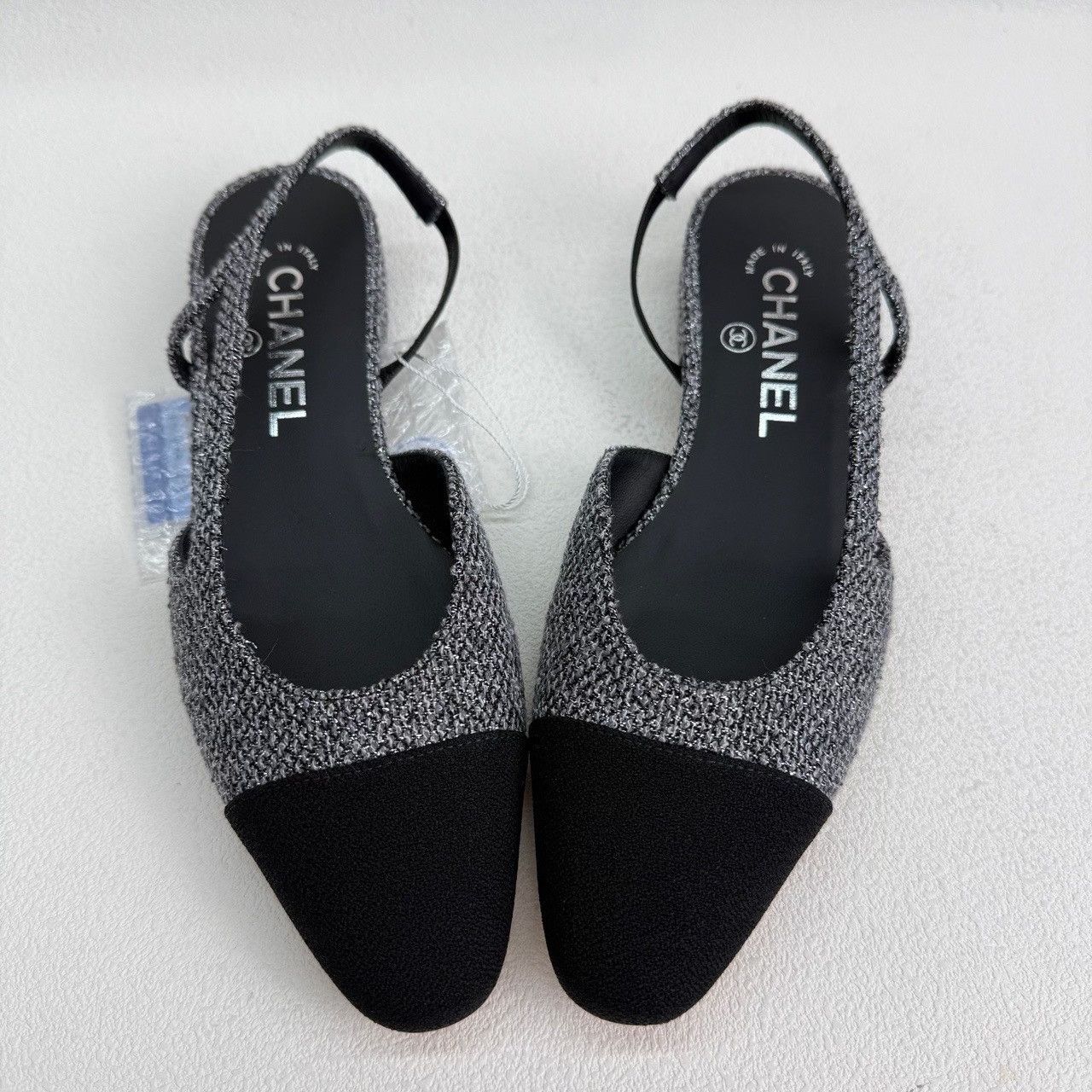 Chanel Chanel Black Sandals us_5 Women Size US 5 / IT 35 - 9 Thumbnail