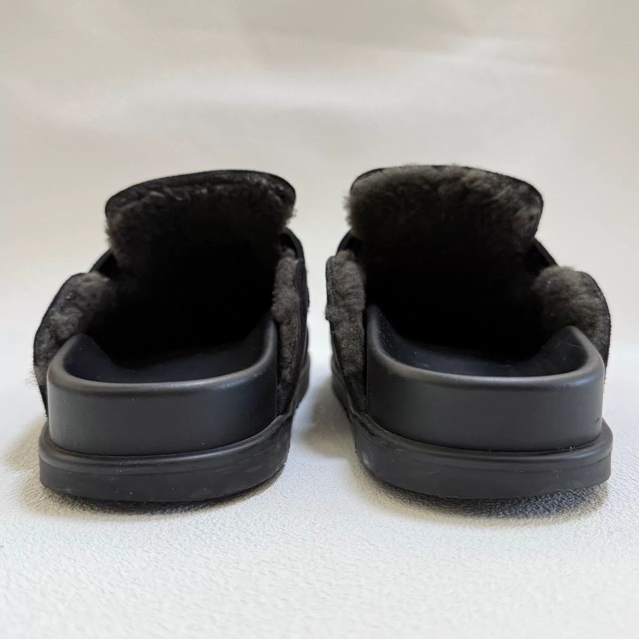 Hermes Hermes Leather Black Sandals us_6-5 Women Size US 6.5 / IT 36.5 - 4 Thumbnail