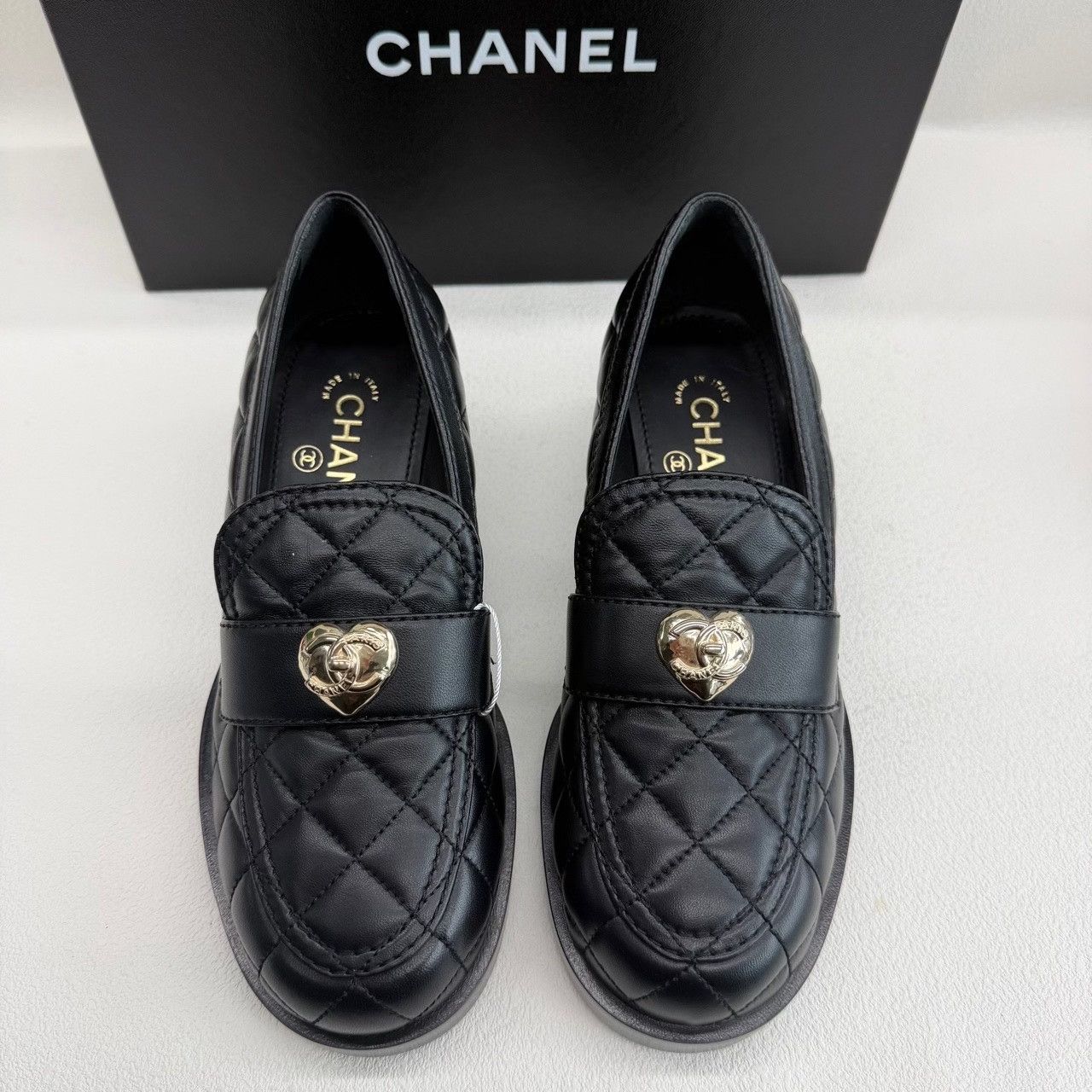 Chanel Chanel Plaid Black Lowtop Sneakers us_6 Women Size US 6 / IT 36 - 3 Thumbnail