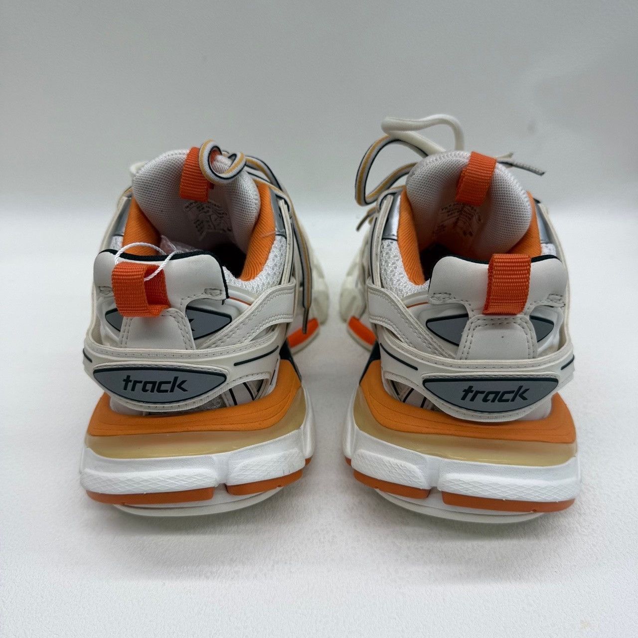 Balenciaga Balenciaga Nylon White Lowtop Sneakers us_5 Women Size US 5 / IT 35 - 4 Thumbnail