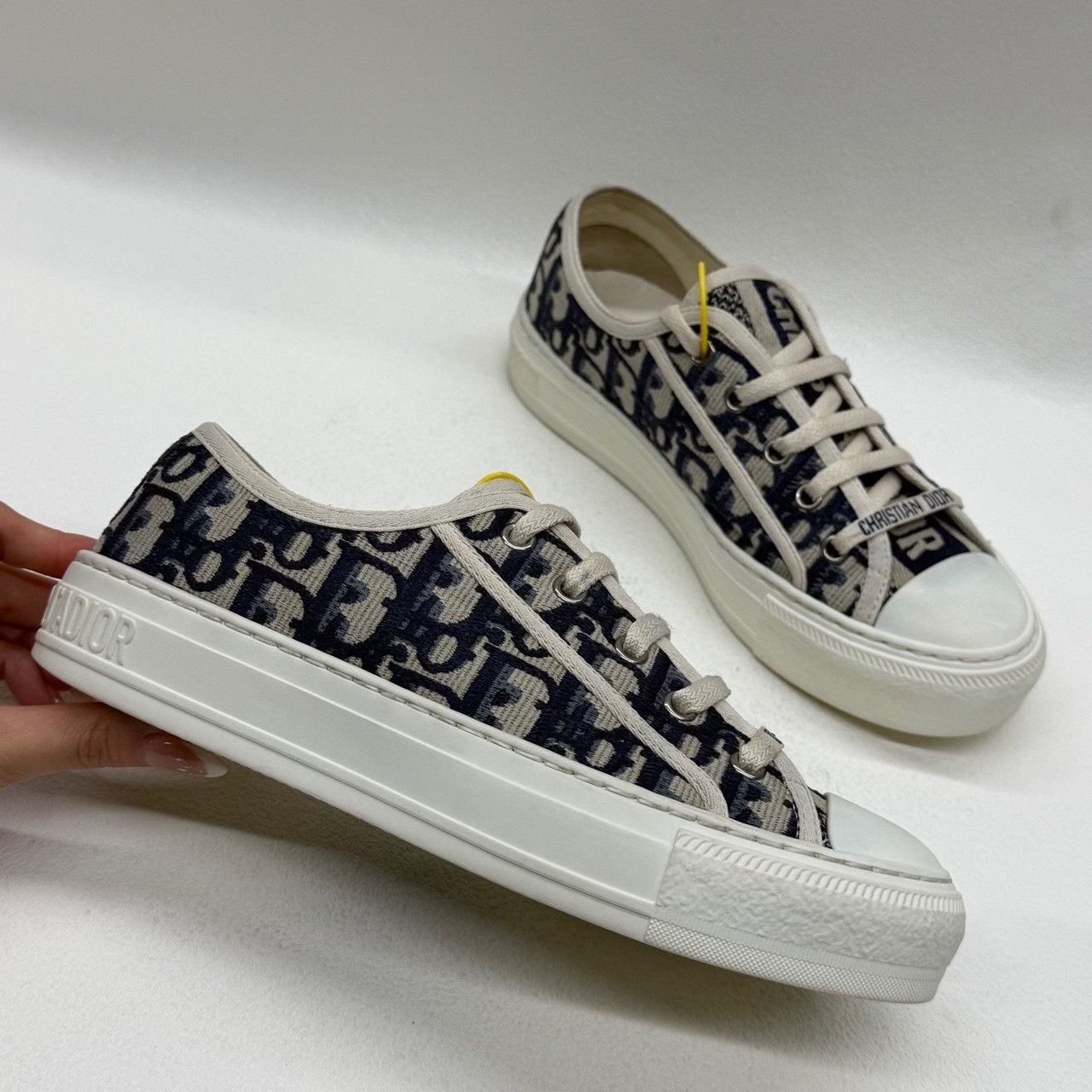 Dior Dior Blue Lowtop Sneakers us_6 Women Size US 6 / IT 36 - 6 Thumbnail