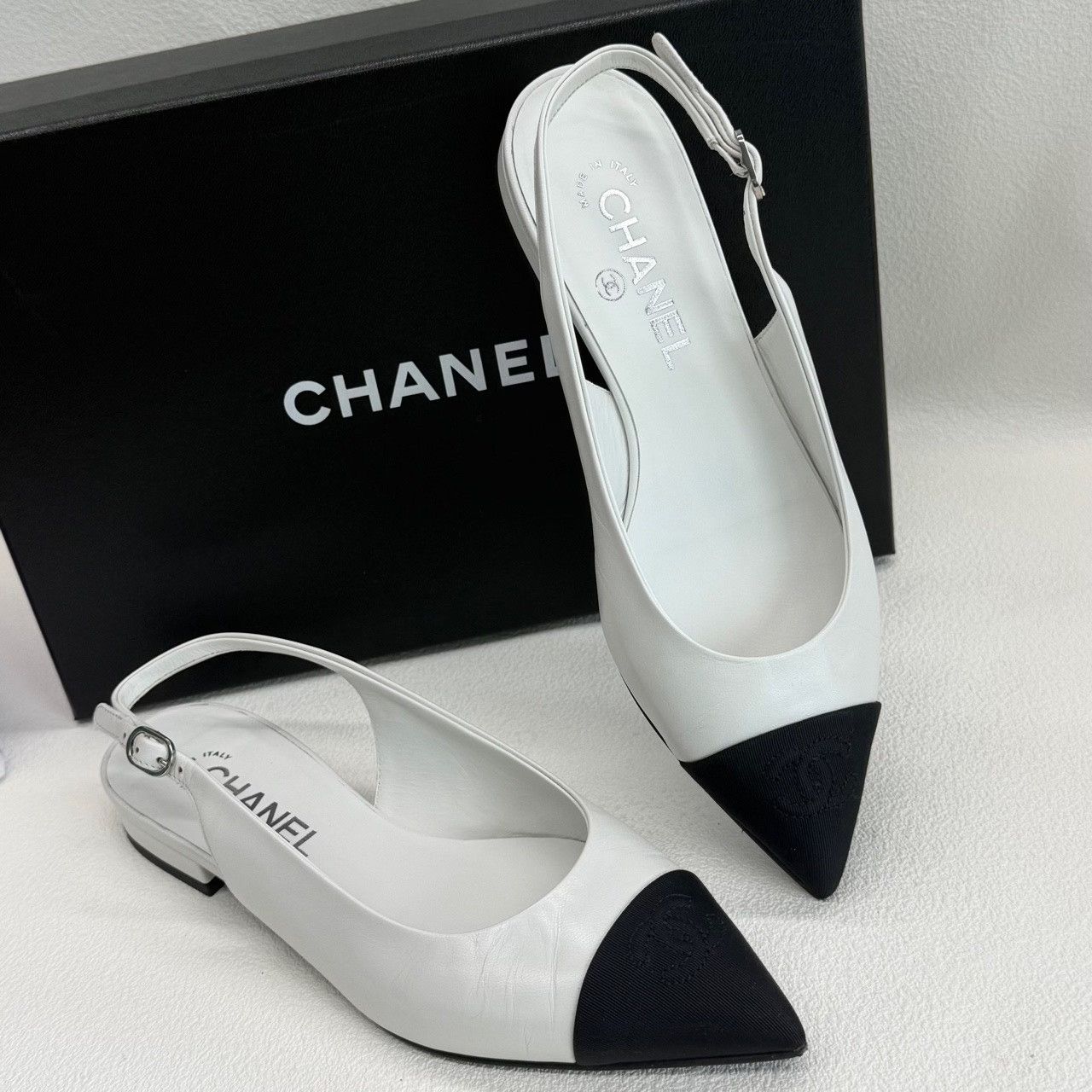 Chanel Chanel Patchwork Black Sandals us_6 Women Size US 6 / IT 36 - 8 Thumbnail
