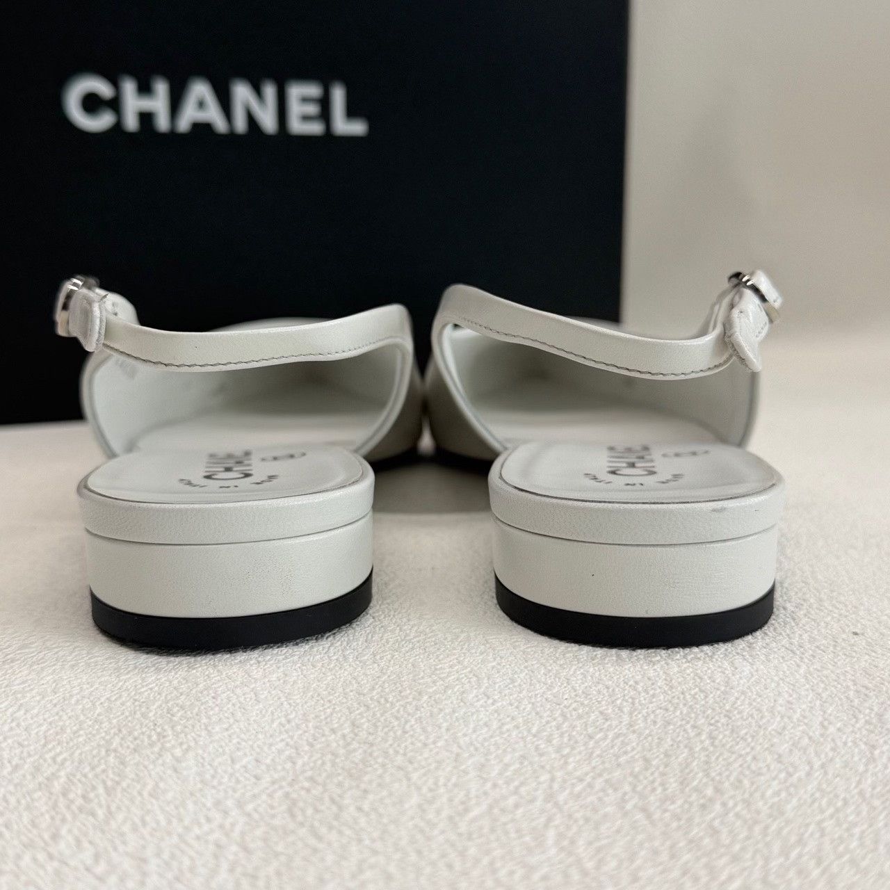 Chanel Chanel Patchwork Black Sandals us_6 Women Size US 6 / IT 36 - 4 Thumbnail