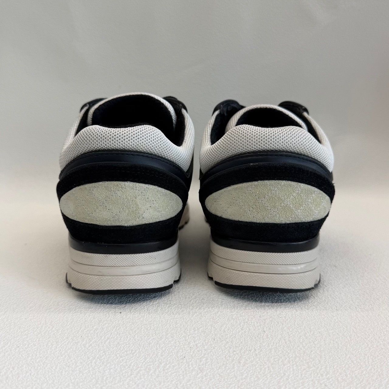 Chanel Chanel Suede Black Lowtop Sneakers us_7-5 Women Size US 7.5 / IT 37.5 - 4 Thumbnail