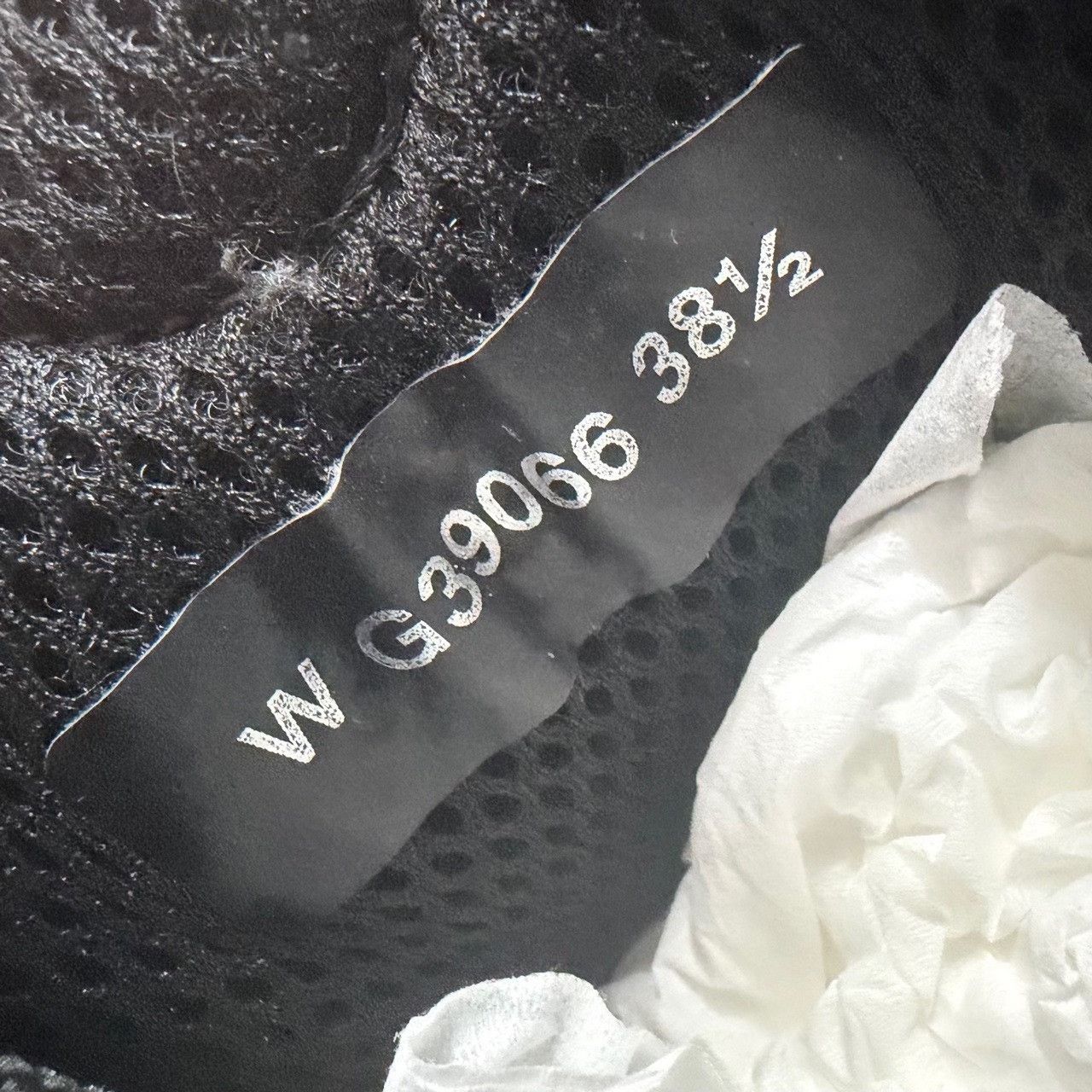 Chanel Chanel Suede Black Lowtop Sneakers us_7-5 Women Size US 7.5 / IT 37.5 - 8 Thumbnail