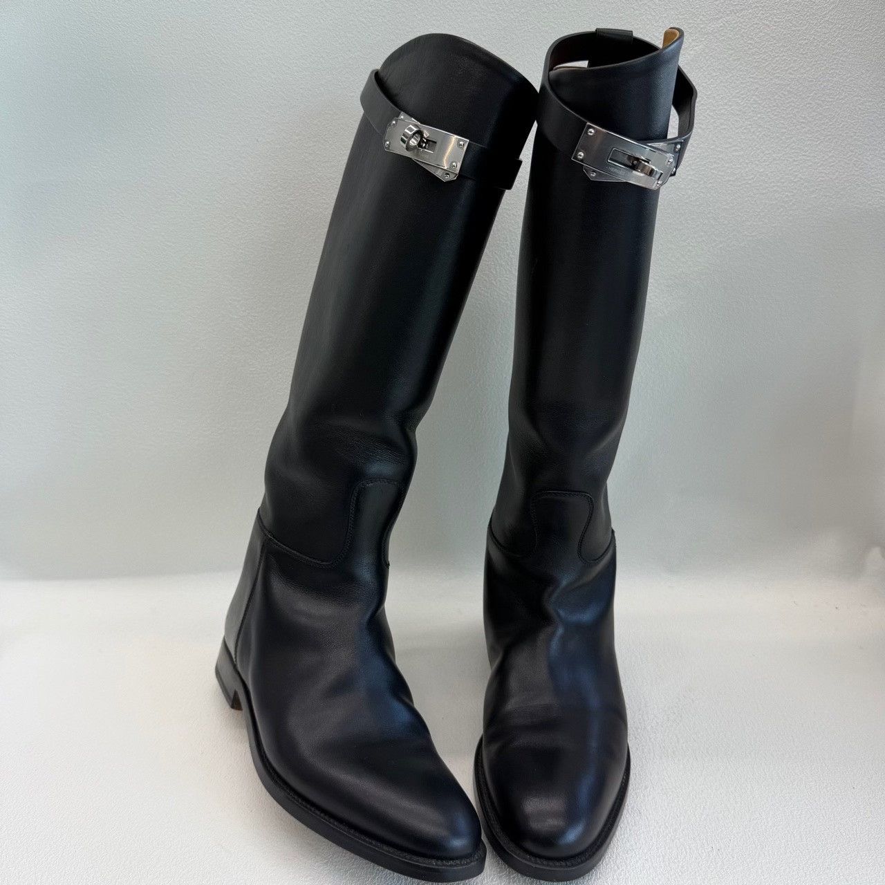 Hermes Hermes Black Boots us_5 Women Size US 5 / IT 35 - 8 Thumbnail