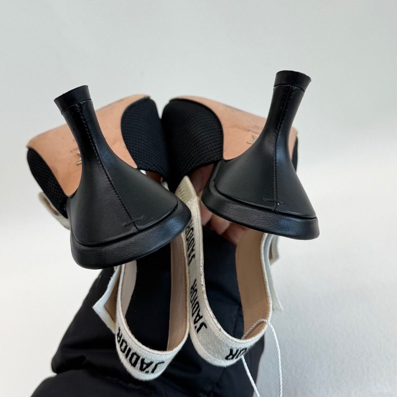 Dior Dior Embroidered Black Sandals us_5 Women Size US 5 / IT 35 - 8 Thumbnail