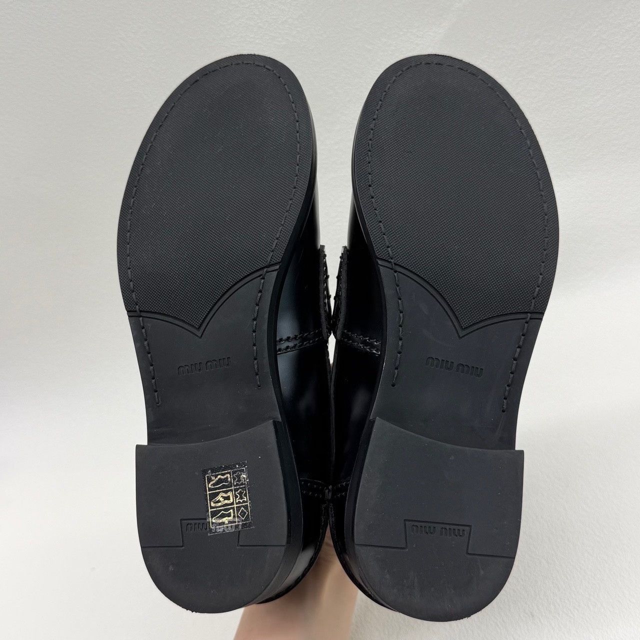 Miu Miu Miu Miu Casual Black Lowtop Sneakers us_6 Women Size US 6 / IT 36 - 6 Thumbnail