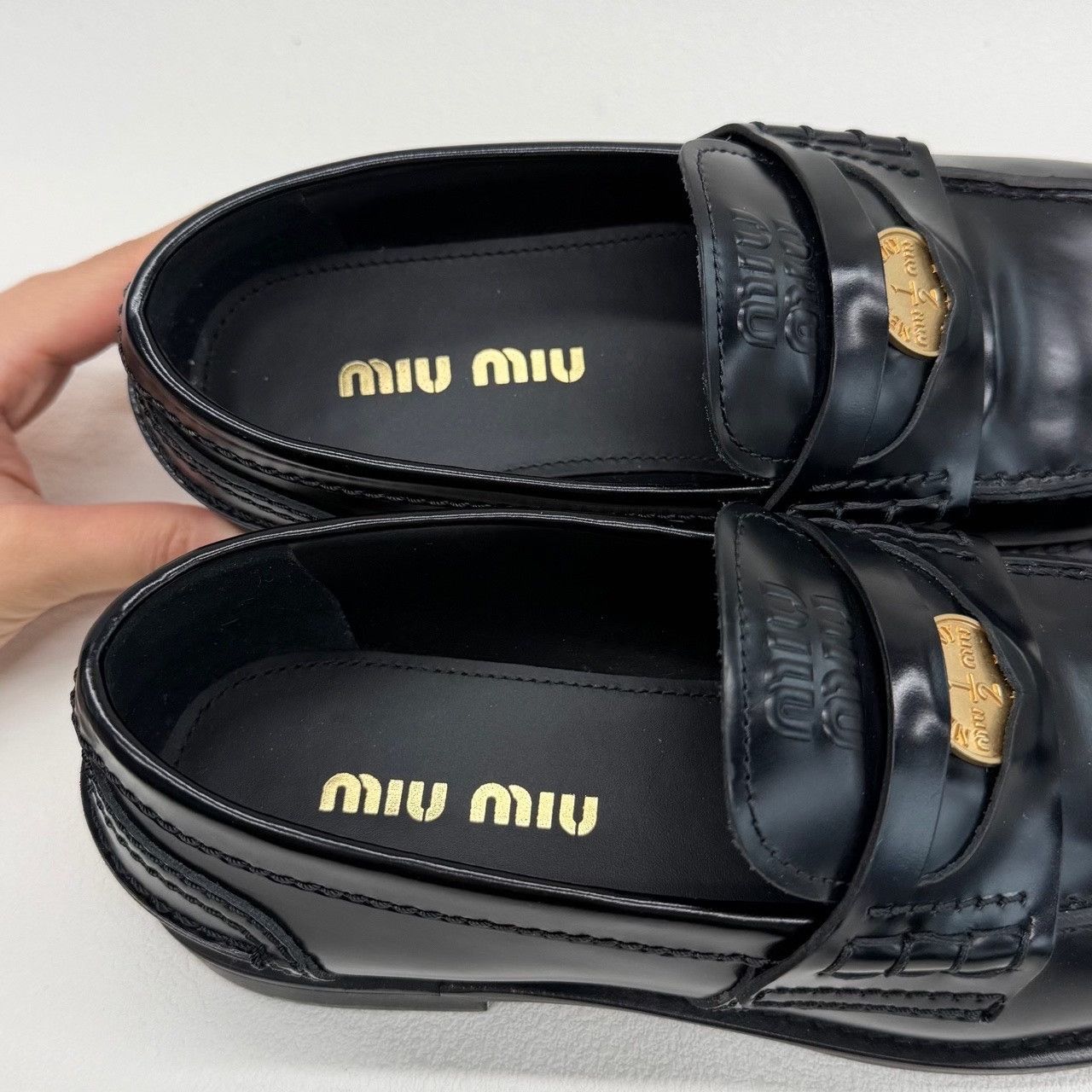 Miu Miu Miu Miu Casual Black Lowtop Sneakers us_6 Women Size US 6 / IT 36 - 8 Thumbnail