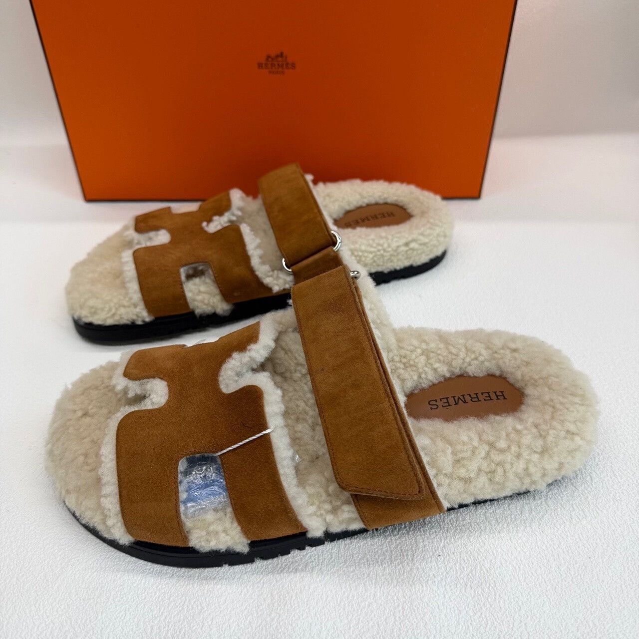 Hermes Hermes Casual Brown Sandals us_5 Women Size US 5 / IT 35 - 3 Thumbnail