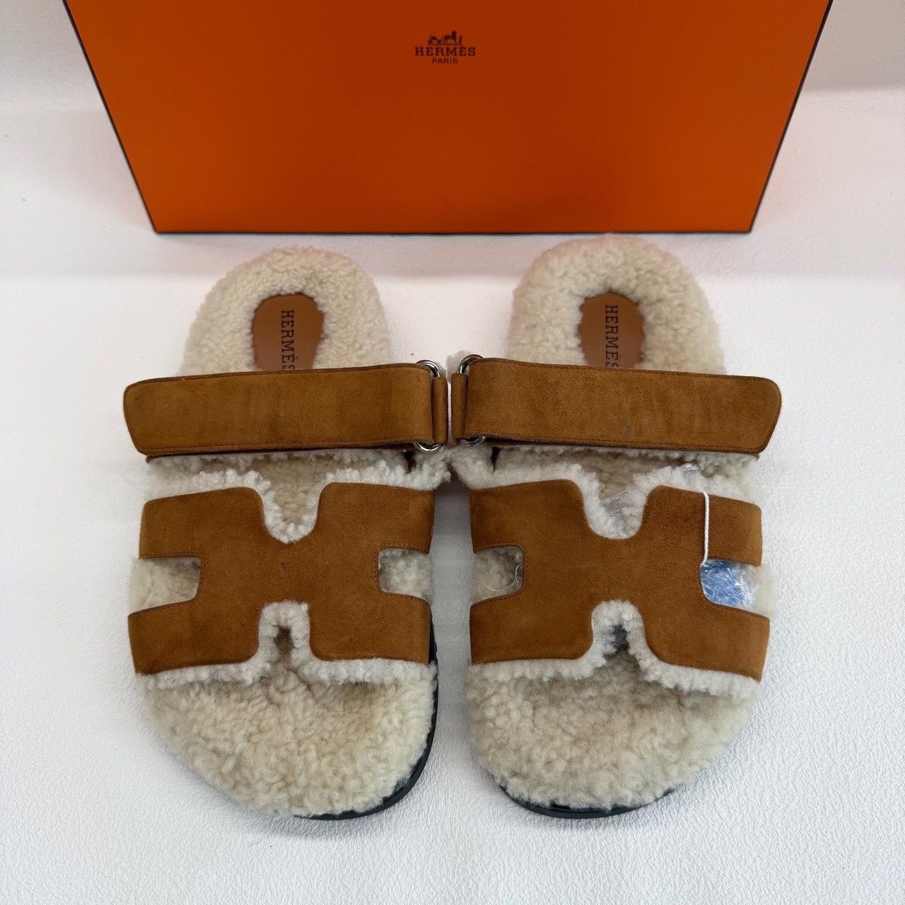 Hermes Hermes Casual Brown Sandals us_5 Women Size US 5 / IT 35 - 4 Thumbnail