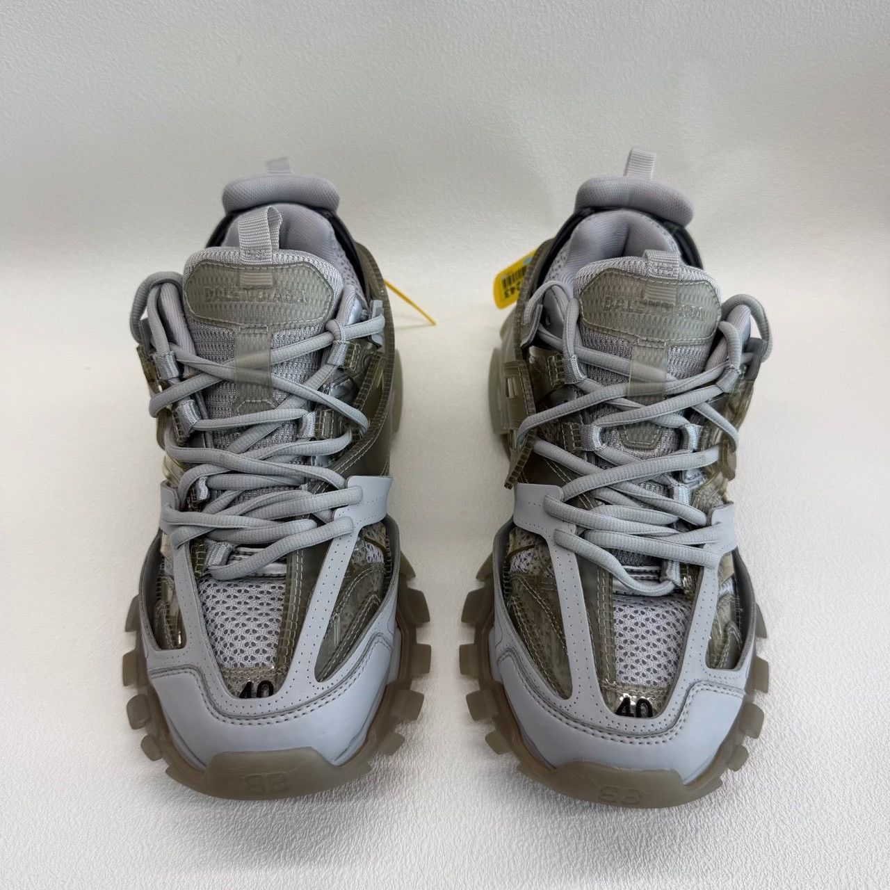 Balenciaga Balenciaga Clear White Lowtop Sneakers 7.5 Men Size US 7.5 / EU 40-41 - 2 Thumbnail