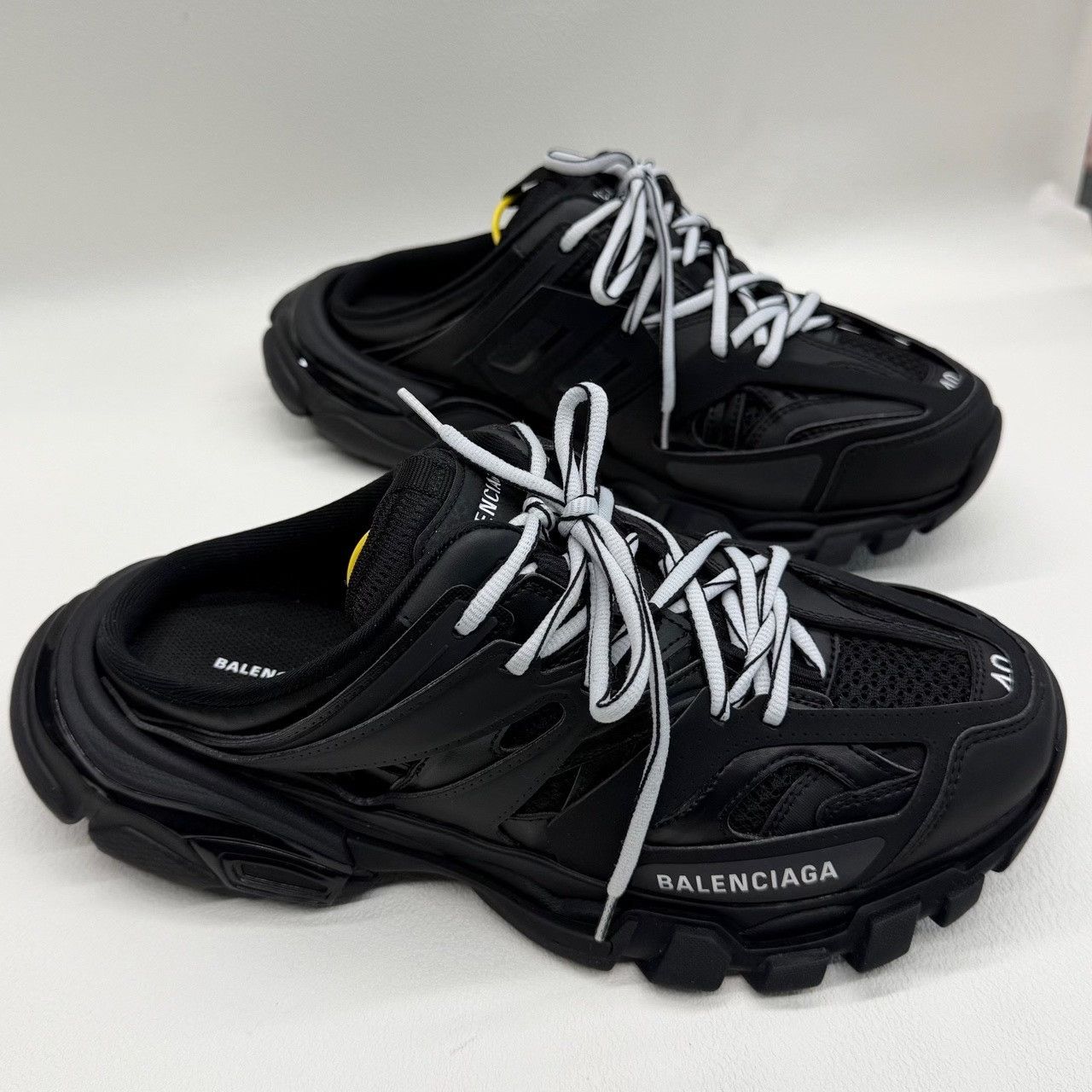 Balenciaga Balenciaga Black Lowtop Sneakers 7.5 Men Size US 7.5 / EU 40-41 - 5 Thumbnail
