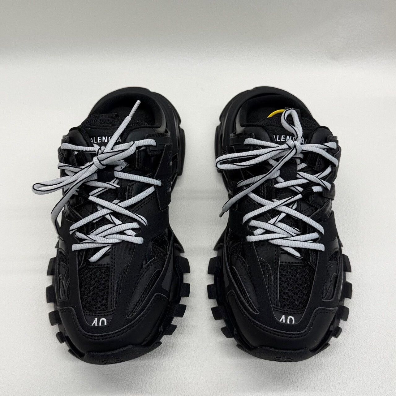 Balenciaga Balenciaga Black Lowtop Sneakers 7.5 Men Size US 7.5 / EU 40-41 - 4 Thumbnail