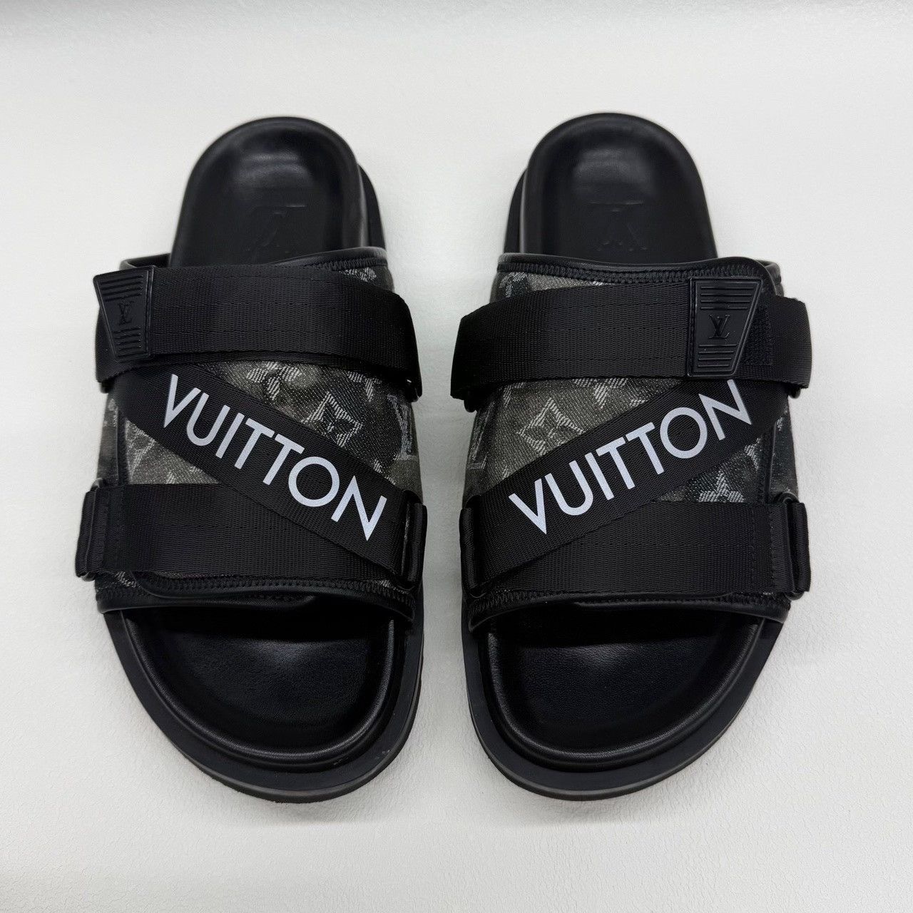 Louis Vuitton Louis Vuitton Black Sandals 8.5 Men Size US 8.5 / EU 41-42 - 2 Thumbnail
