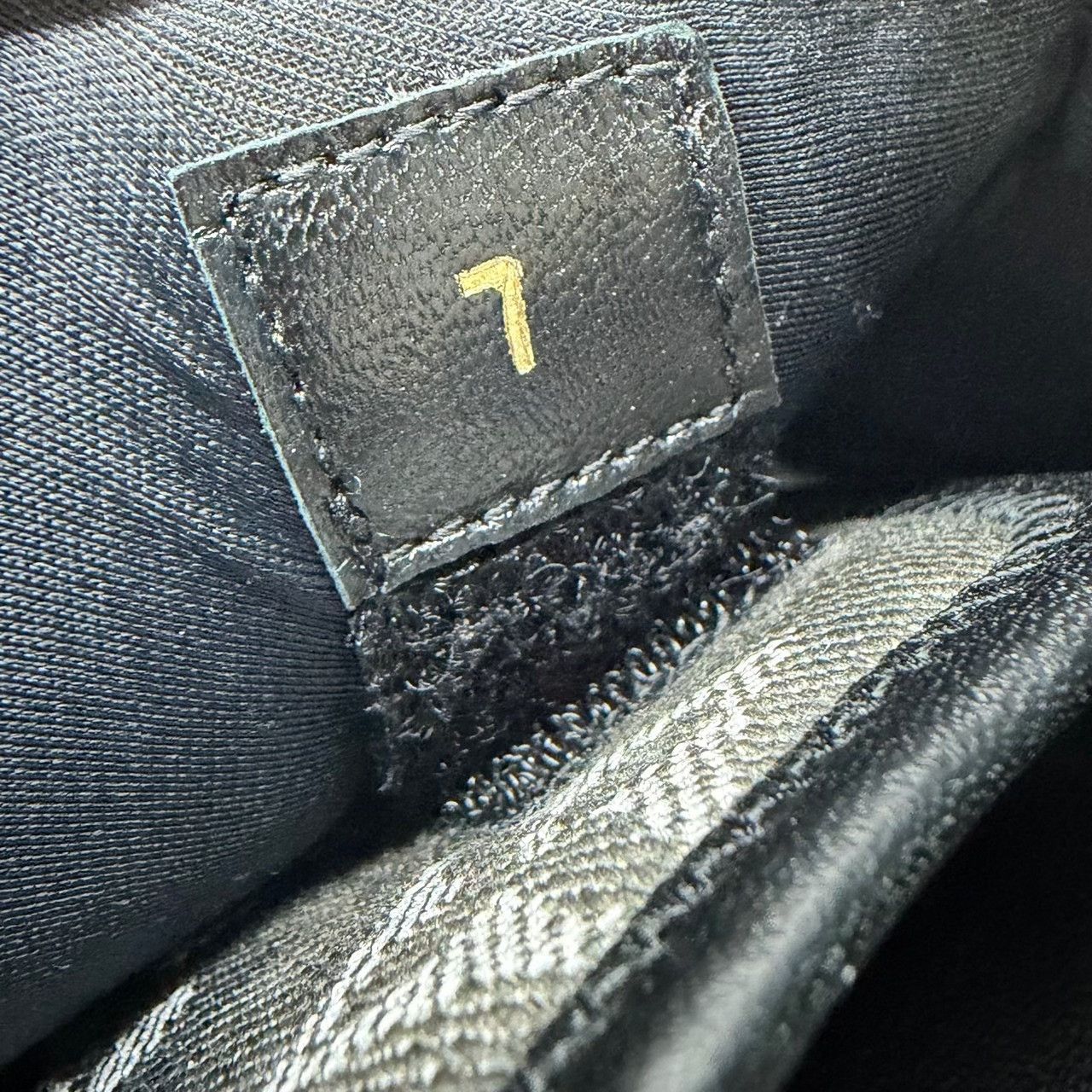 Louis Vuitton Louis Vuitton Black Sandals 8.5 Men Size US 8.5 / EU 41-42 - 7 Thumbnail