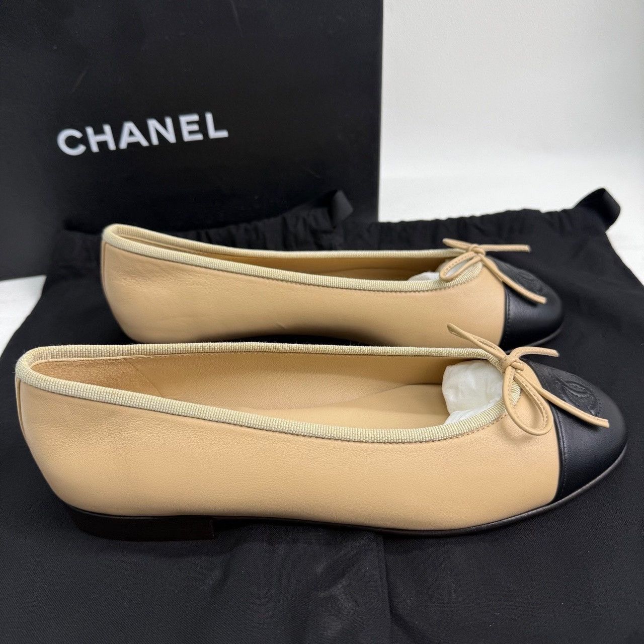 Chanel Chanel Black Lowtop Sneakers us_6 Women Size US 6 / IT 36 - 5 Thumbnail