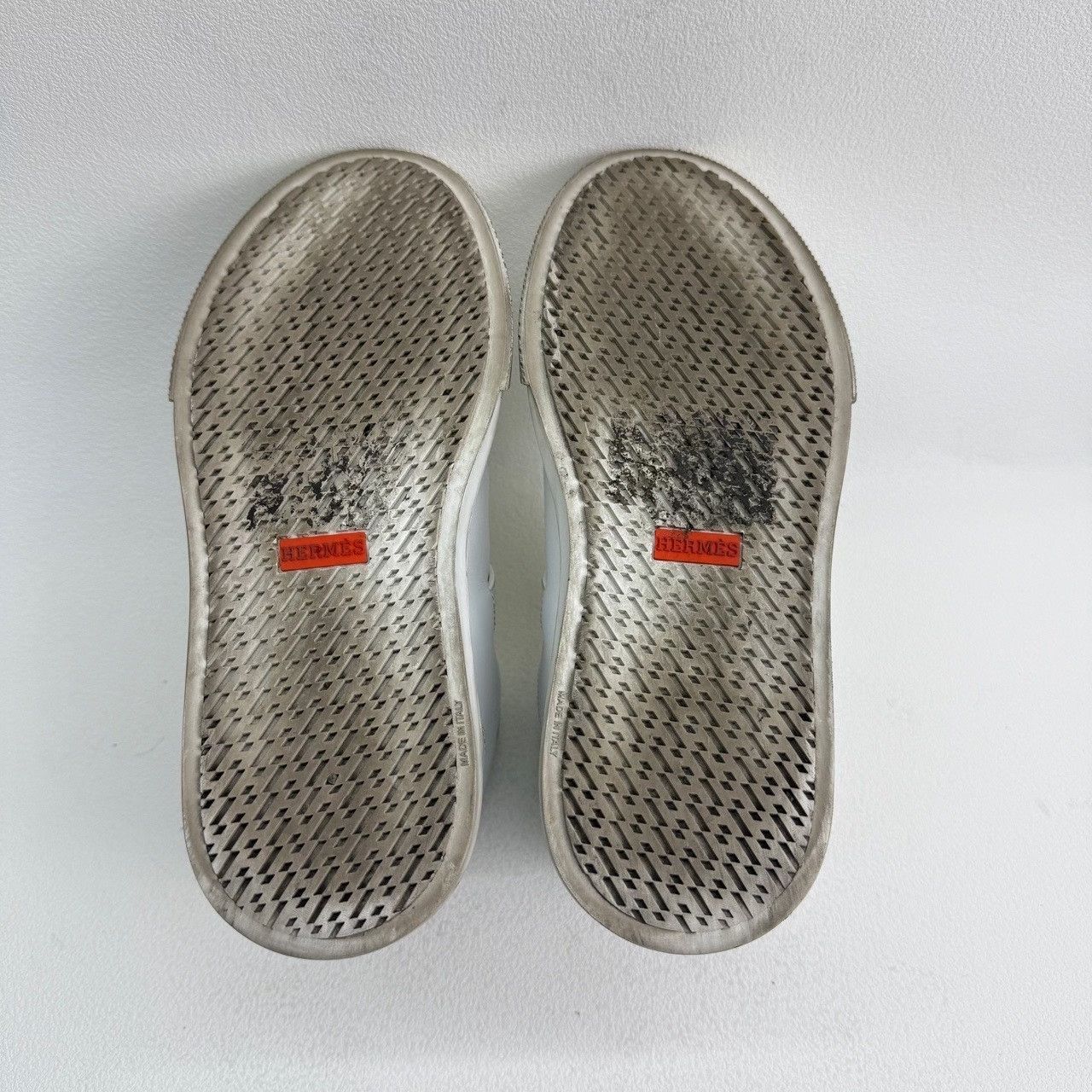 Hermes Hermes Casual White Hitop Sneakers us_6 Women Size US 6 / IT 36 - 7 Thumbnail