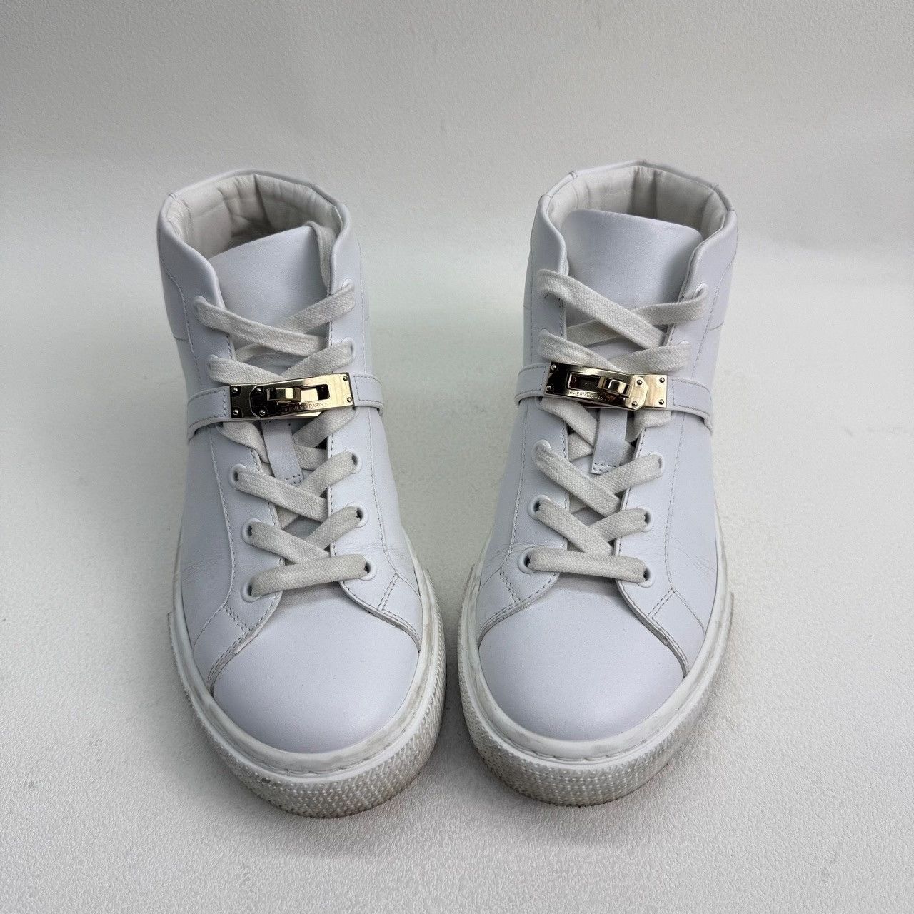 Hermes Hermes Casual White Hitop Sneakers us_6 Women Size US 6 / IT 36 - 9 Thumbnail