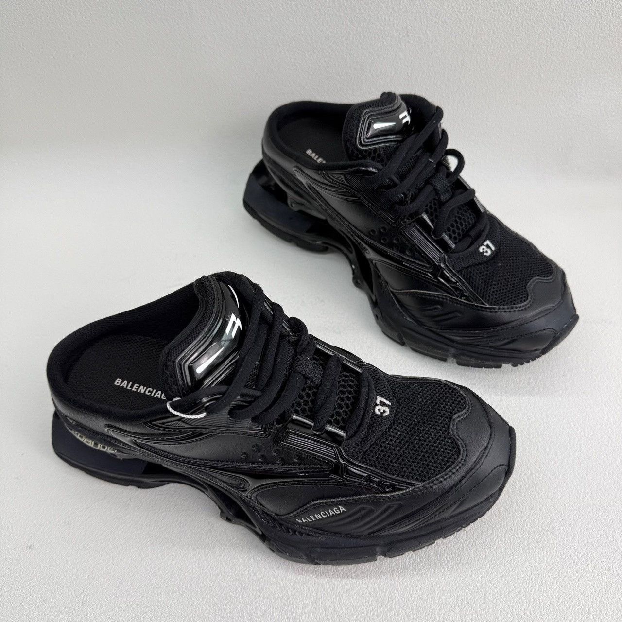 Balenciaga Balenciaga Black Sandals us_6-5 Women Size US 6.5 / IT 36.5 - 3 Thumbnail