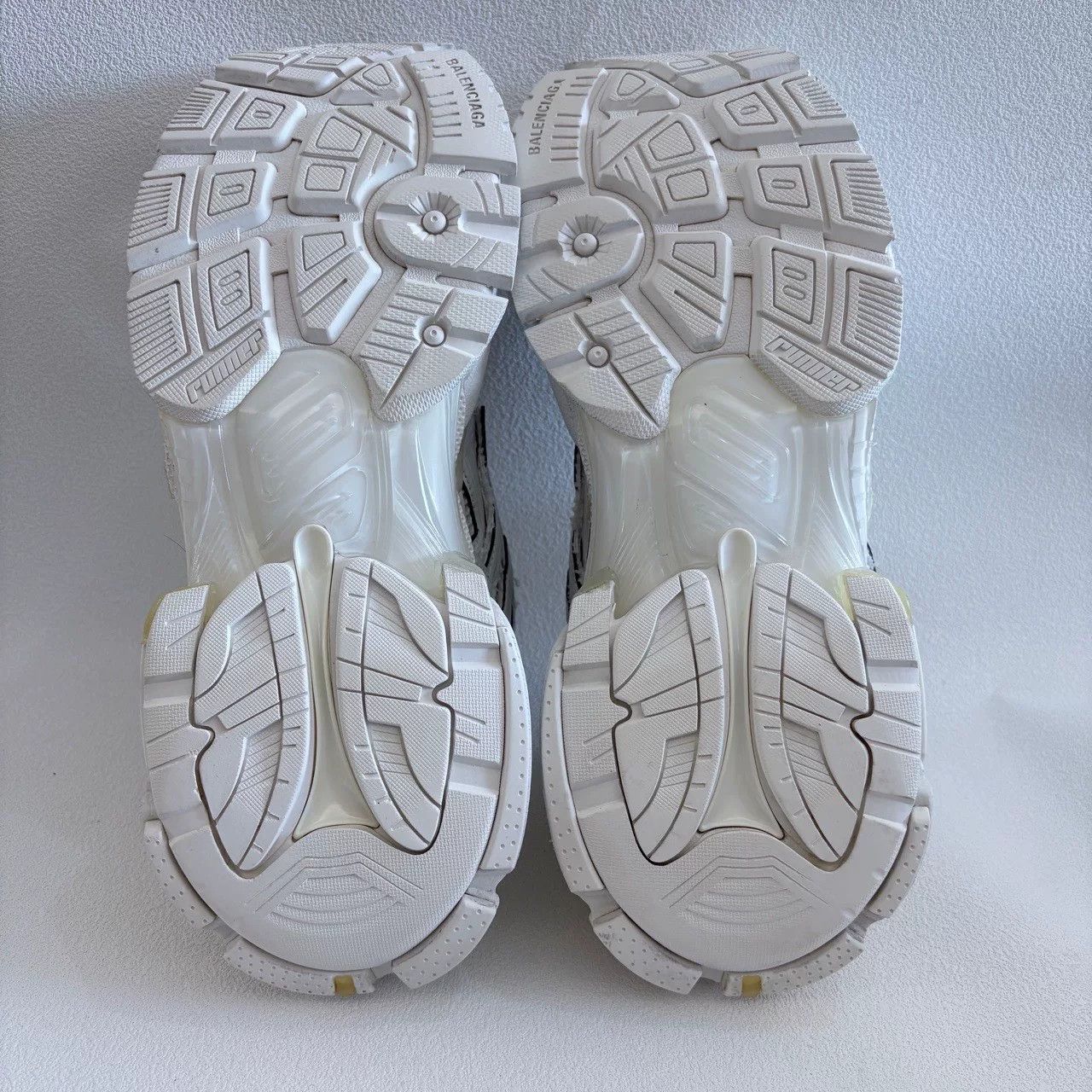 Balenciaga Balenciaga Running White Lowtop Sneakers 9 Men Size US 9 / EU 42 - 5 Thumbnail