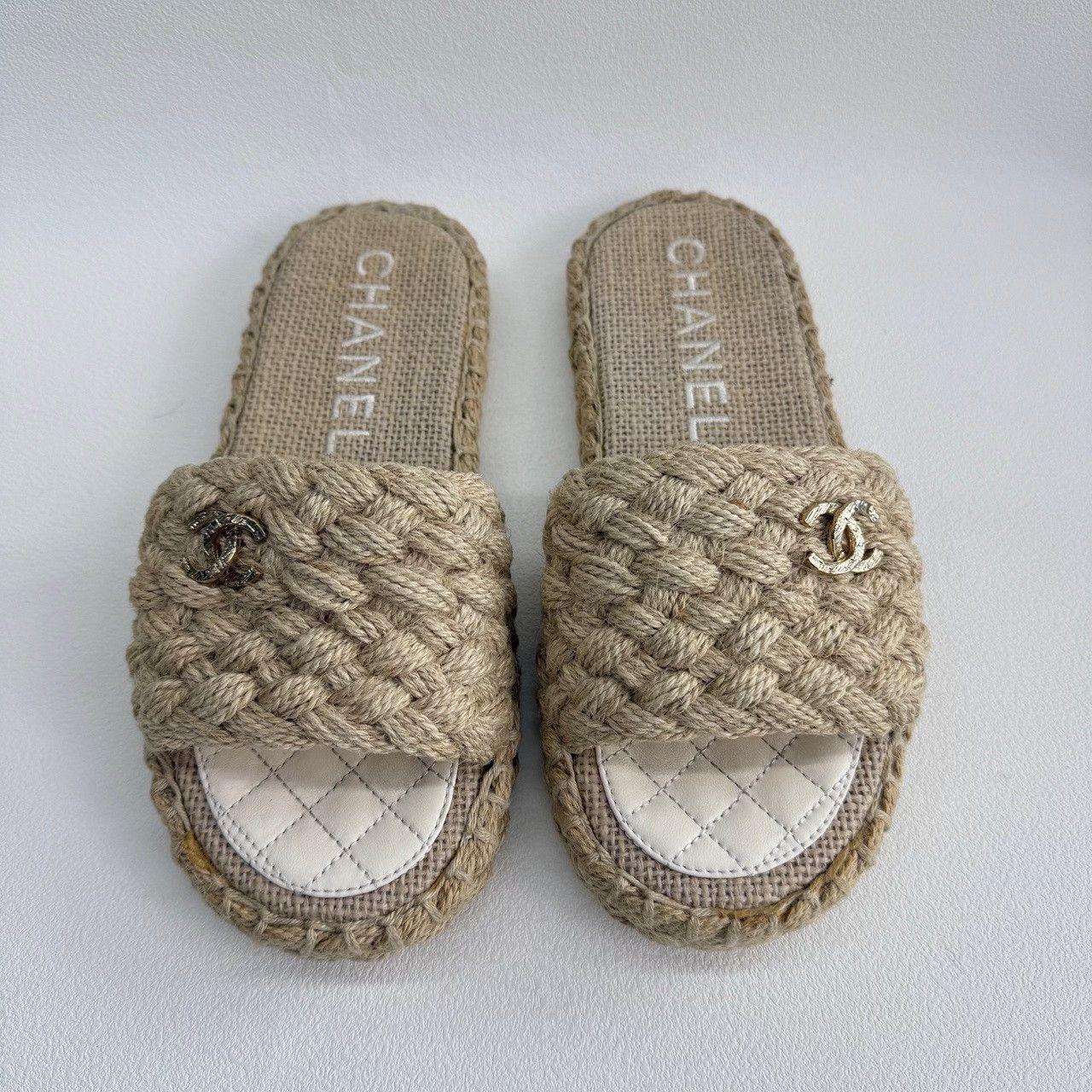 Chanel Chanel Beige Sandals us_8-5 Women Size US 8.5 / IT 38.5 - 2 Thumbnail
