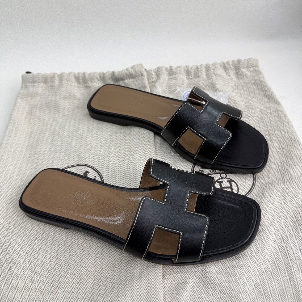 Hermes Hermes Leather Black Sandals us_6 Women Size US 6 / IT 36 - 3 Thumbnail