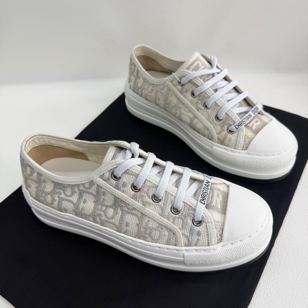 Dior Dior Gray Lowtop Sneakers us_6-5 Women Size US 6.5 / IT 36.5 - 3 Thumbnail