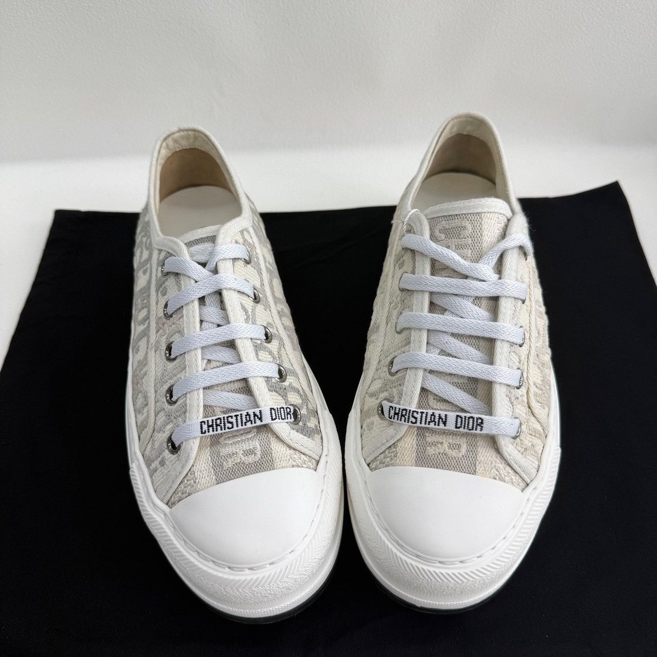 Dior Dior Gray Lowtop Sneakers us_6-5 Women Size US 6.5 / IT 36.5 - 9 Thumbnail