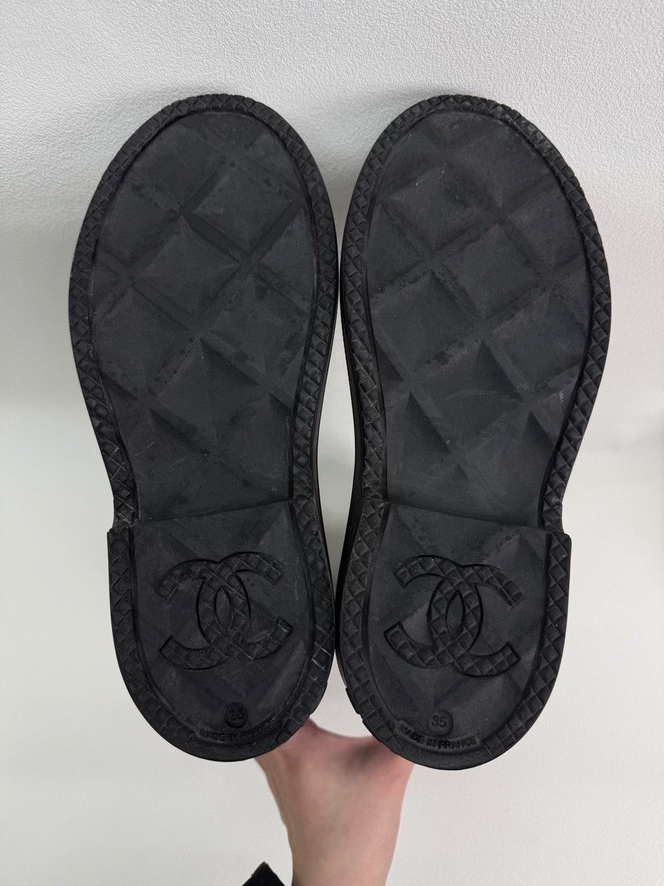 Chanel Chanel Red Lowtop Sneakers us_5 Women Size US 5 / IT 35 - 7 Thumbnail