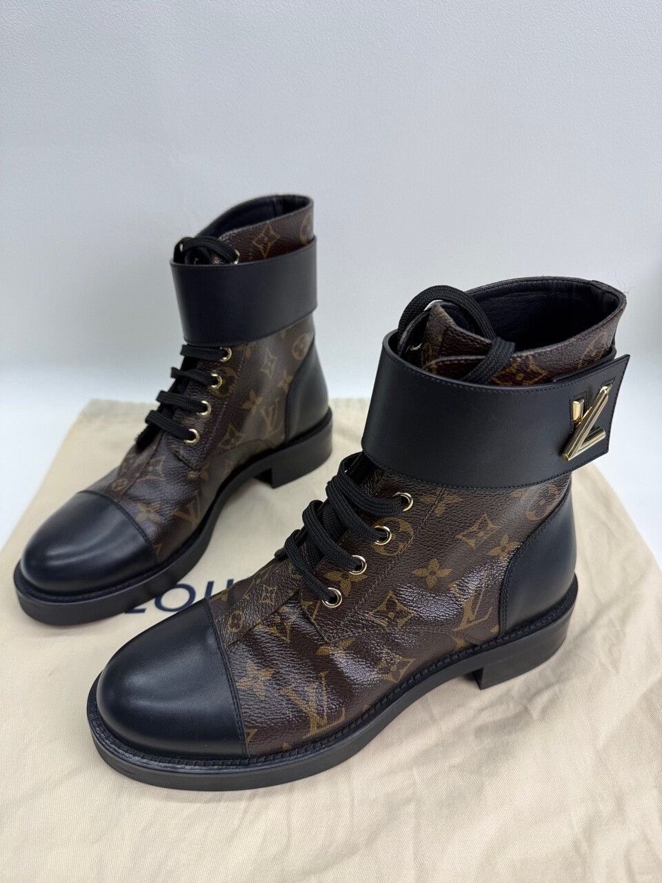 Louis Vuitton Louis Vuitton Brown Boots us_7-5 Women Size US 7.5 / IT 37.5 - 2 Thumbnail