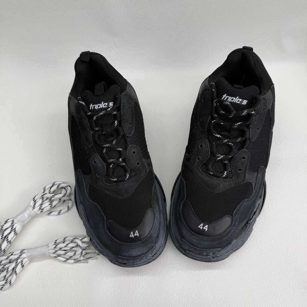 Balenciaga Balenciaga Black Lowtop Sneakers 10 Men Size US 10 / EU 43 - 9 Thumbnail