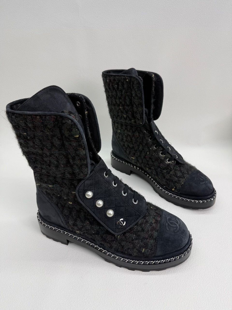 Chanel Chanel Boots us_8-5 Women Size US 8.5 / IT 38.5 - 3 Thumbnail