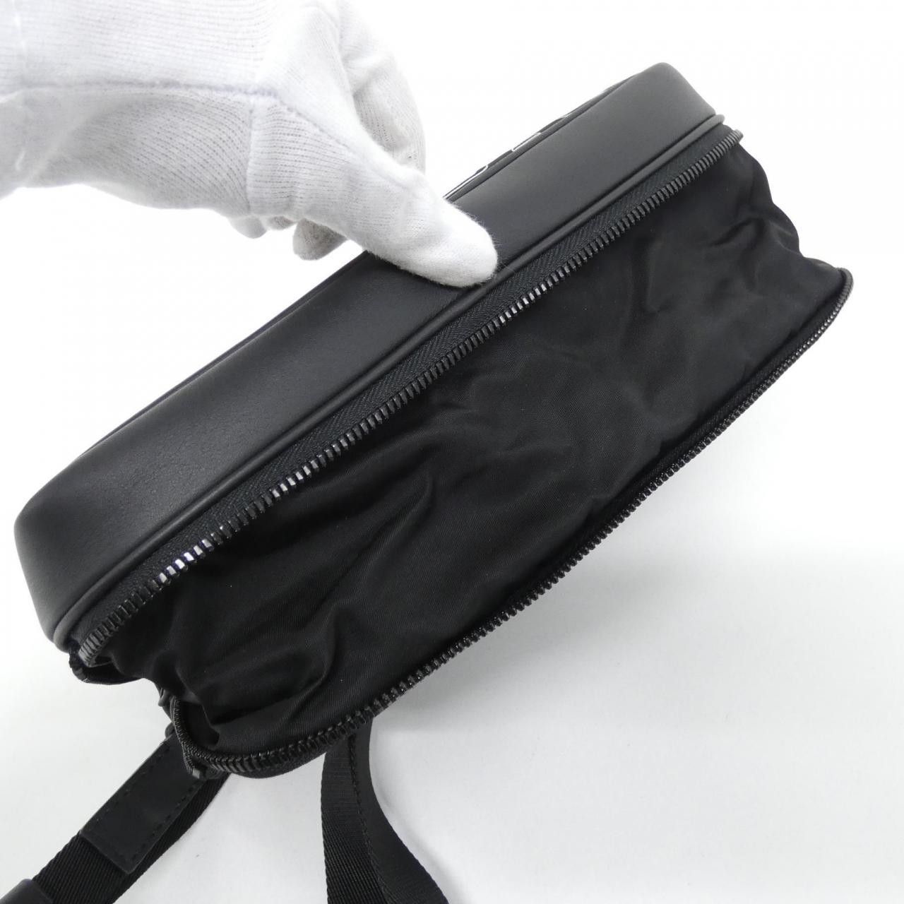 Louis Vuitton Louis Vuitton Louis Vuitton 2054 Expandable Messenger Shoulder Bag Leather Shoulder Bag M55698 DUTY FREE for USA Size ONE SIZE - 6 Thumbnail