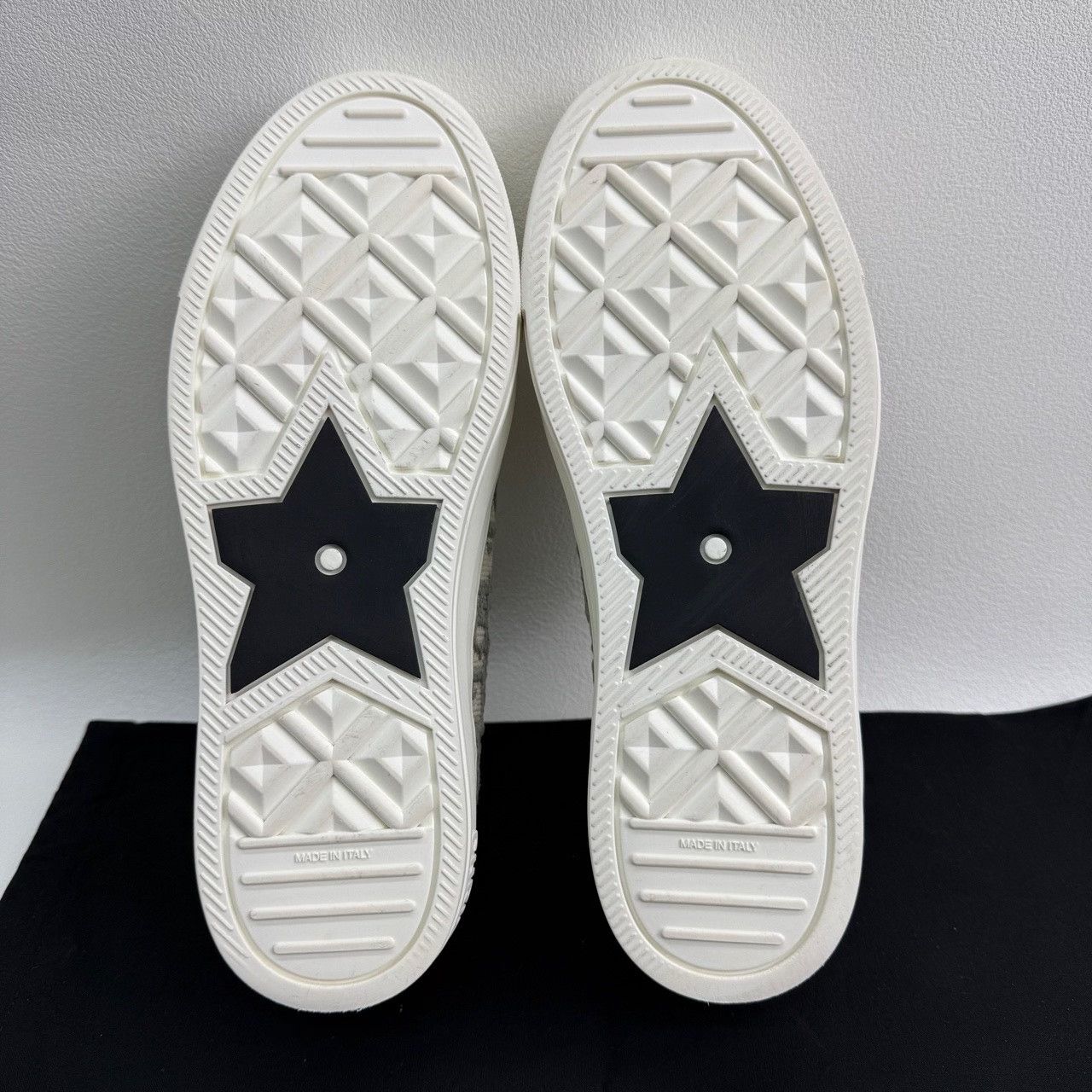 Dior Dior Retro Gray Lowtop Sneakers us_7-5 Women Size US 7.5 / IT 37.5 - 7 Thumbnail