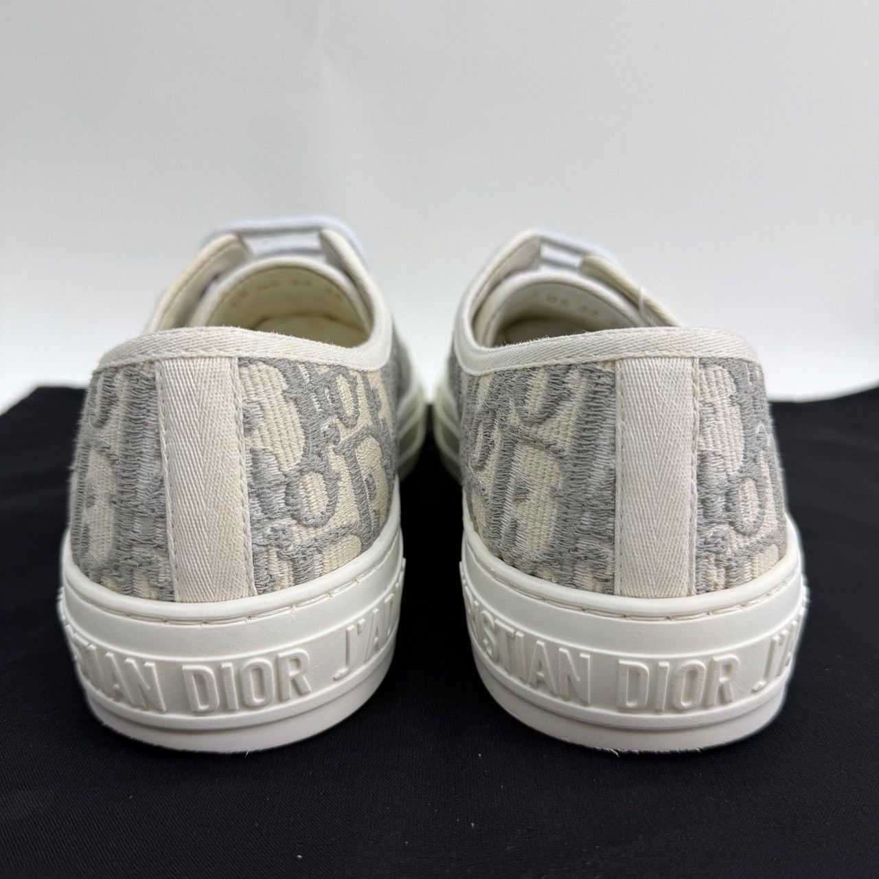 Dior Dior Retro Gray Lowtop Sneakers us_7-5 Women Size US 7.5 / IT 37.5 - 5 Thumbnail