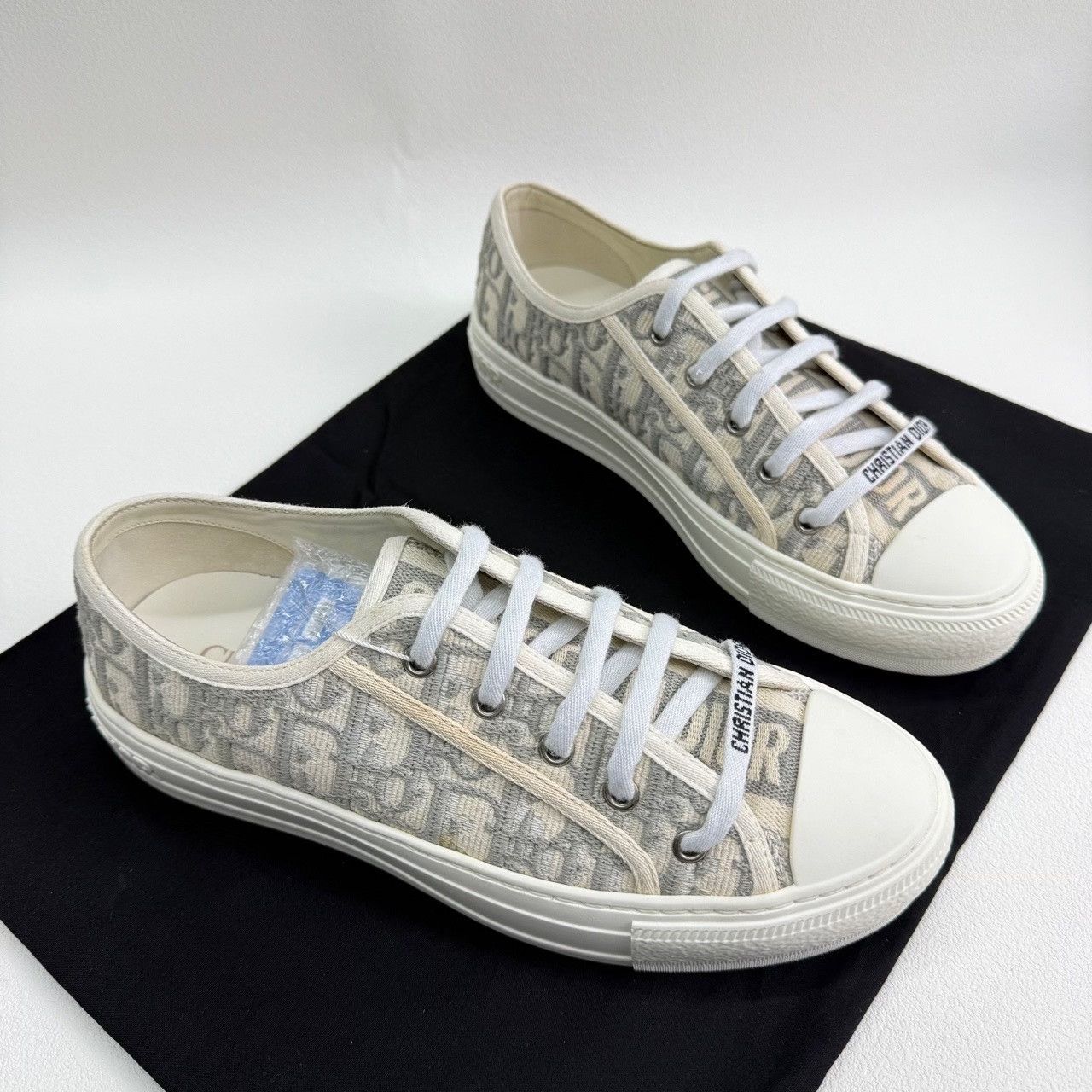 Dior Dior Retro Gray Lowtop Sneakers us_7-5 Women Size US 7.5 / IT 37.5 - 3 Thumbnail