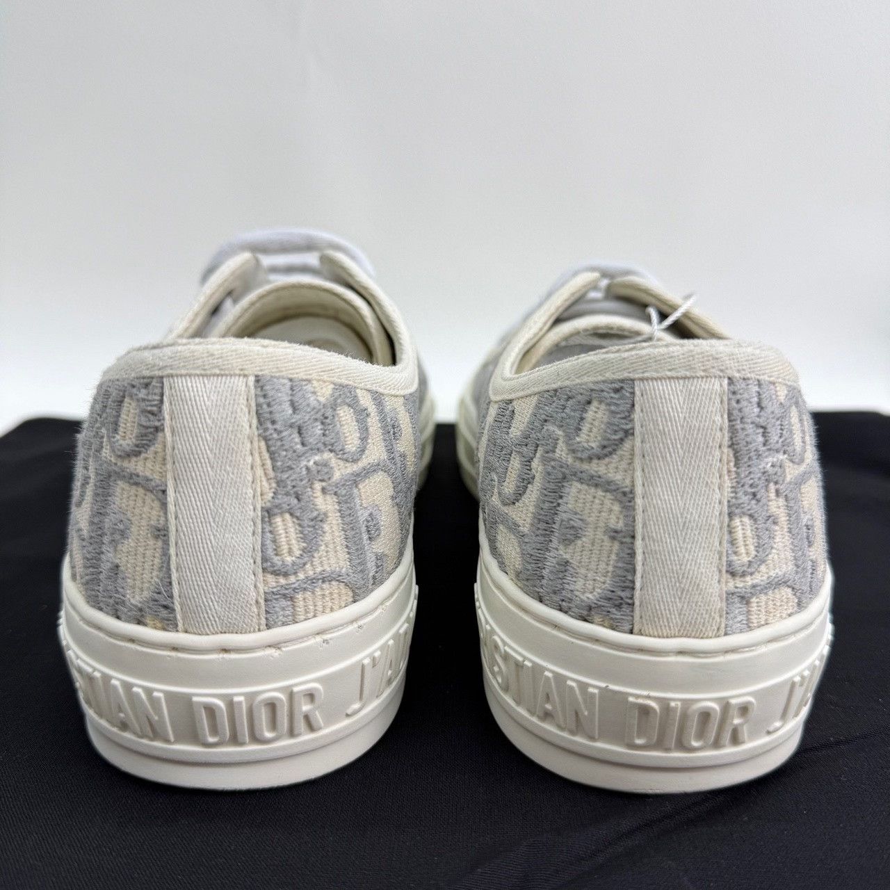 Dior Dior Retro Gray Lowtop Sneakers us_6 Women Size US 6 / IT 36 - 5 Thumbnail