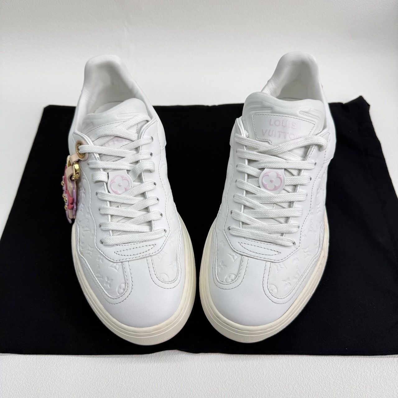 Louis Vuitton Louis Vuitton Leather Pink Lowtop Sneakers us_6-5 Women Size US 6.5 / IT 36.5 - 9 Thumbnail