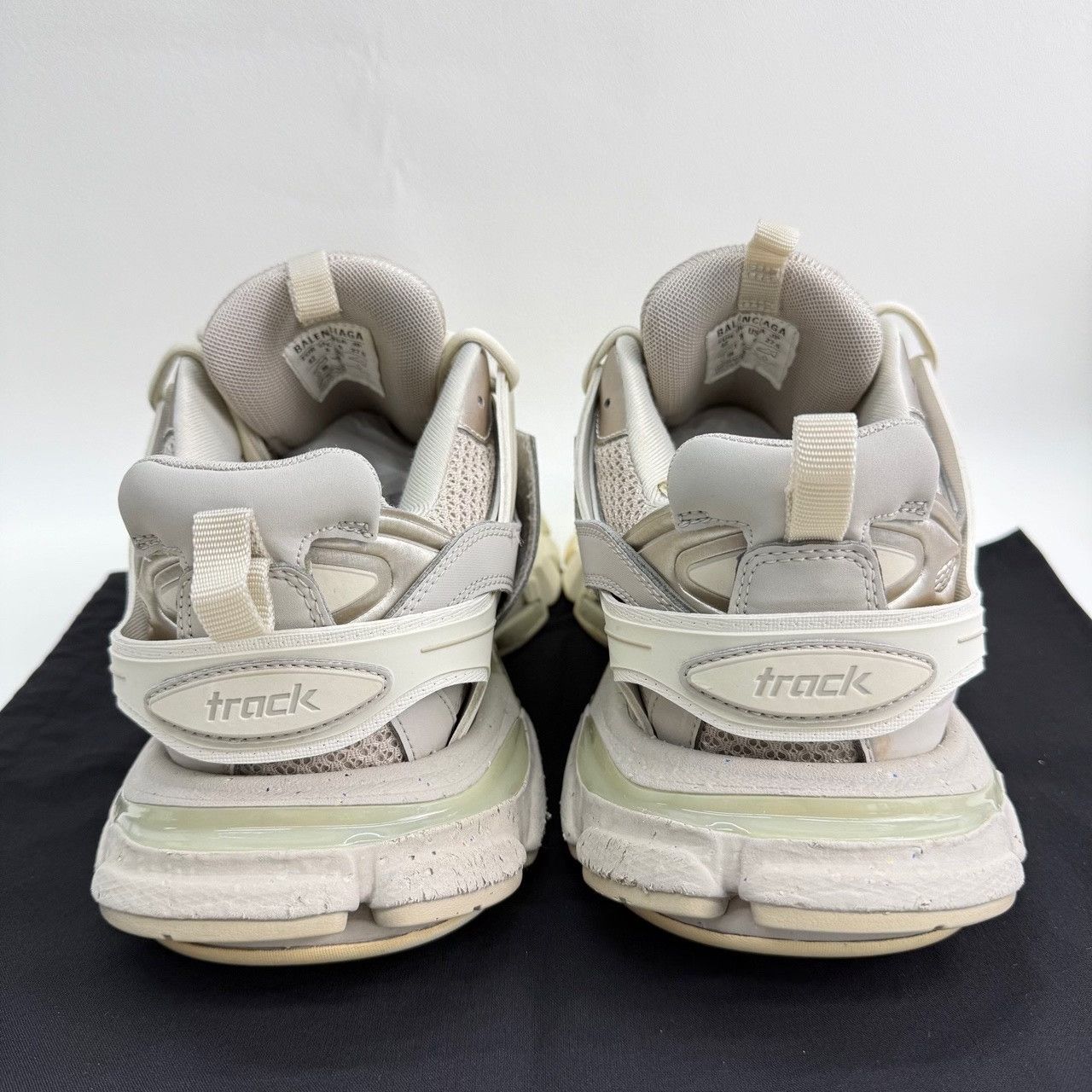 Balenciaga Balenciaga Brown Lowtop Sneakers 9 Men Size US 9 / EU 42 - 5 Thumbnail
