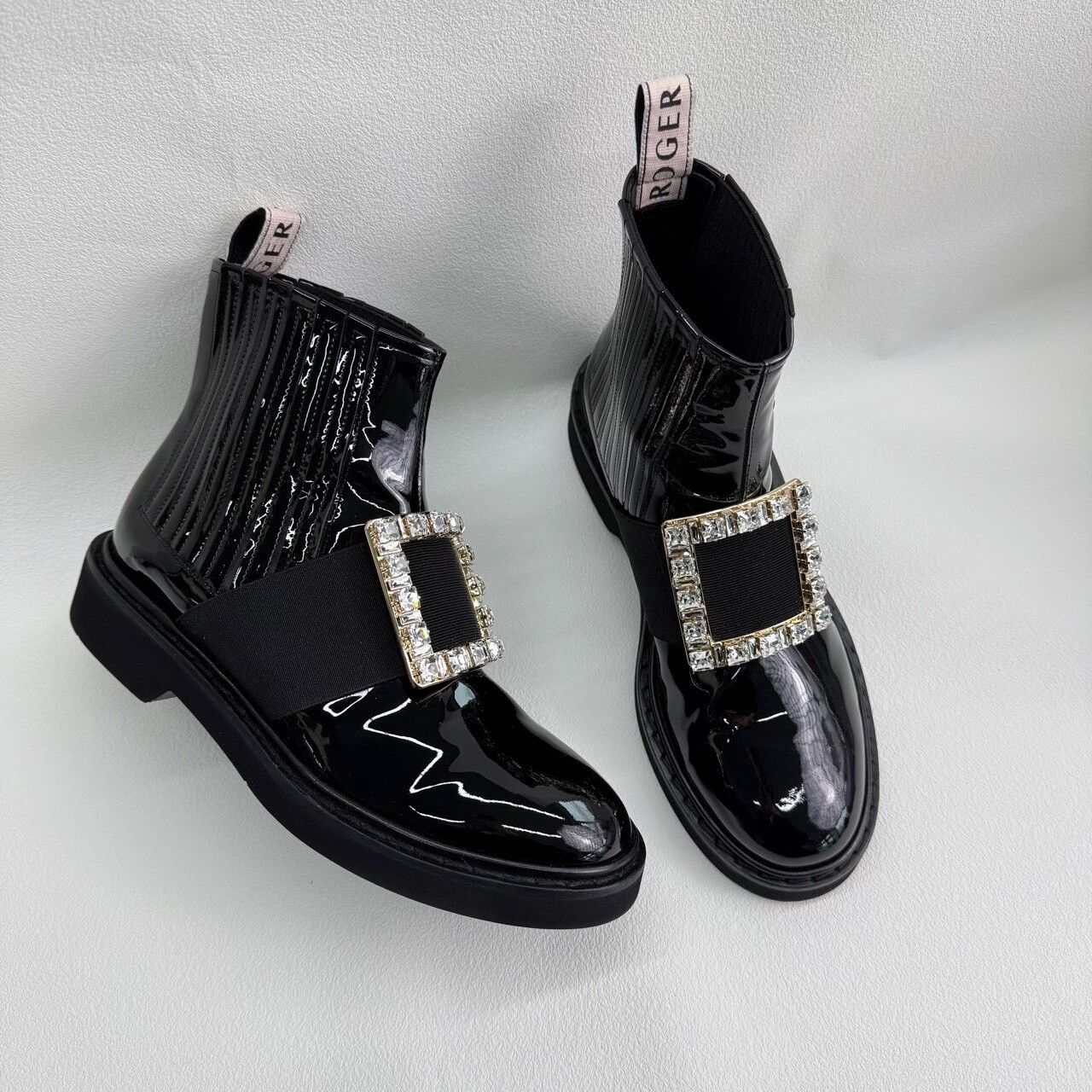 Roger Vivier Roger Vivier Retro Black Boots us_6 Women Size US 6 / IT 36 - 9 Thumbnail