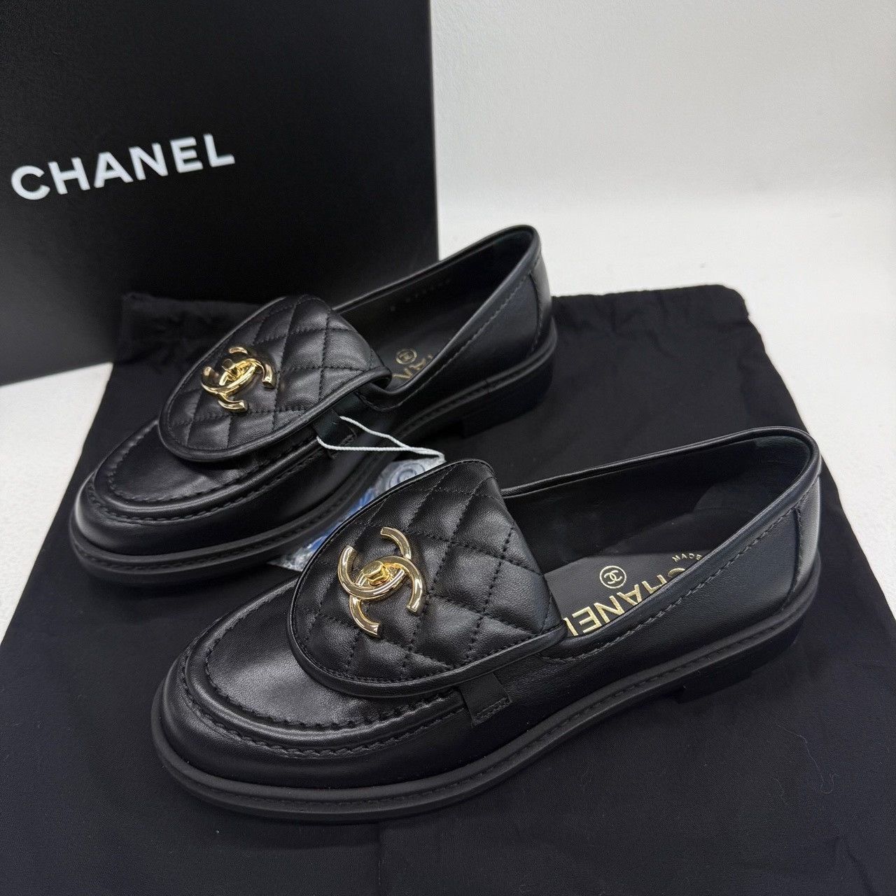 Chanel Chanel Black Lowtop Sneakers us_5 Women Size US 5 / IT 35 - 2 Thumbnail