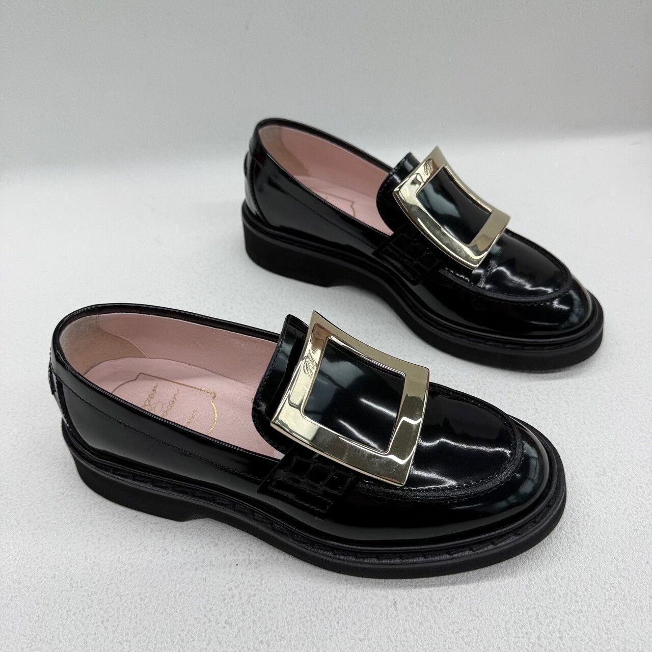 Roger Vivier Roger Vivier Retro Black Lowtop Sneakers us_4 Women Size US 4 / IT 34 - 3 Thumbnail