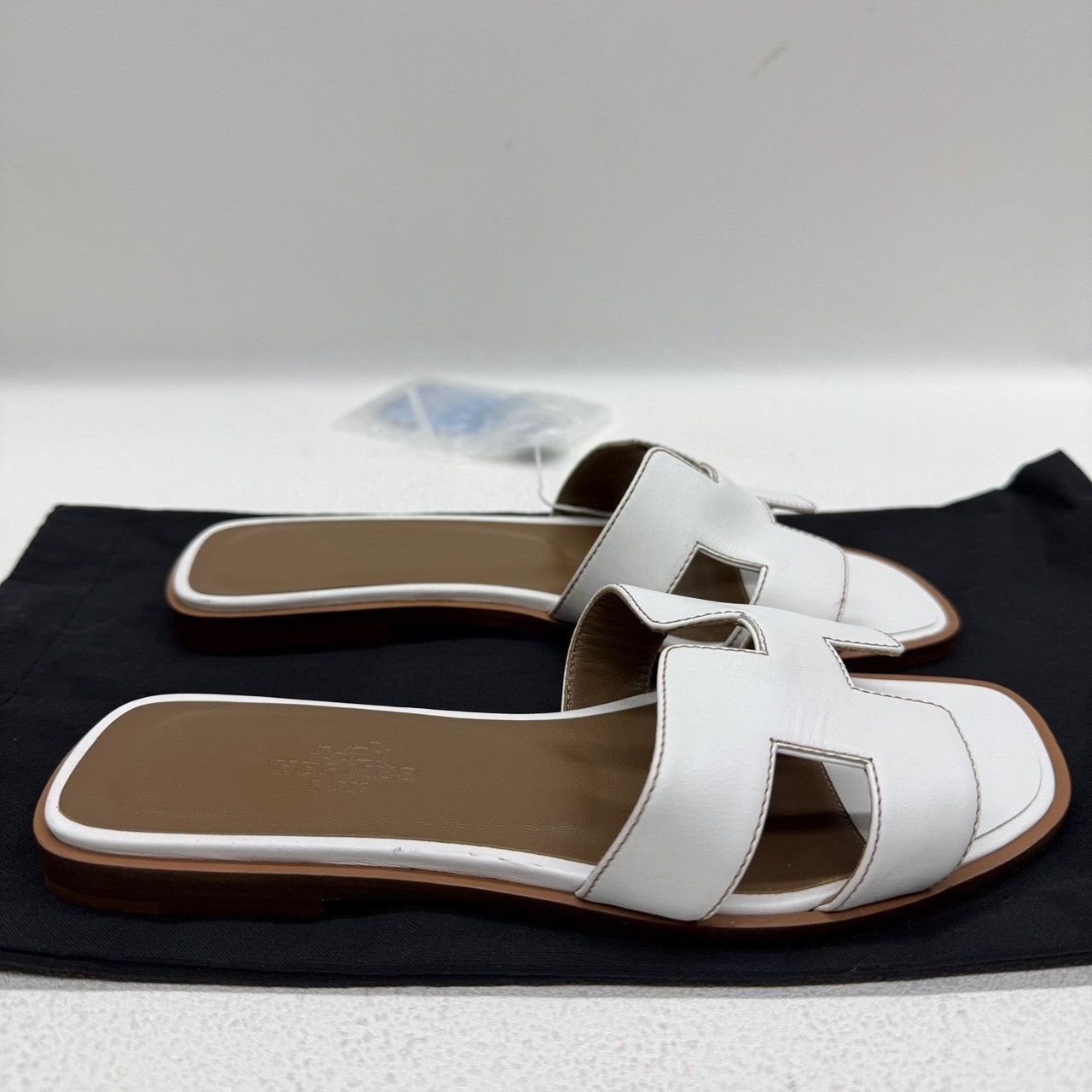 Hermes Hermes White Sandals us_4 Women Size US 4 / IT 34 - 4 Thumbnail
