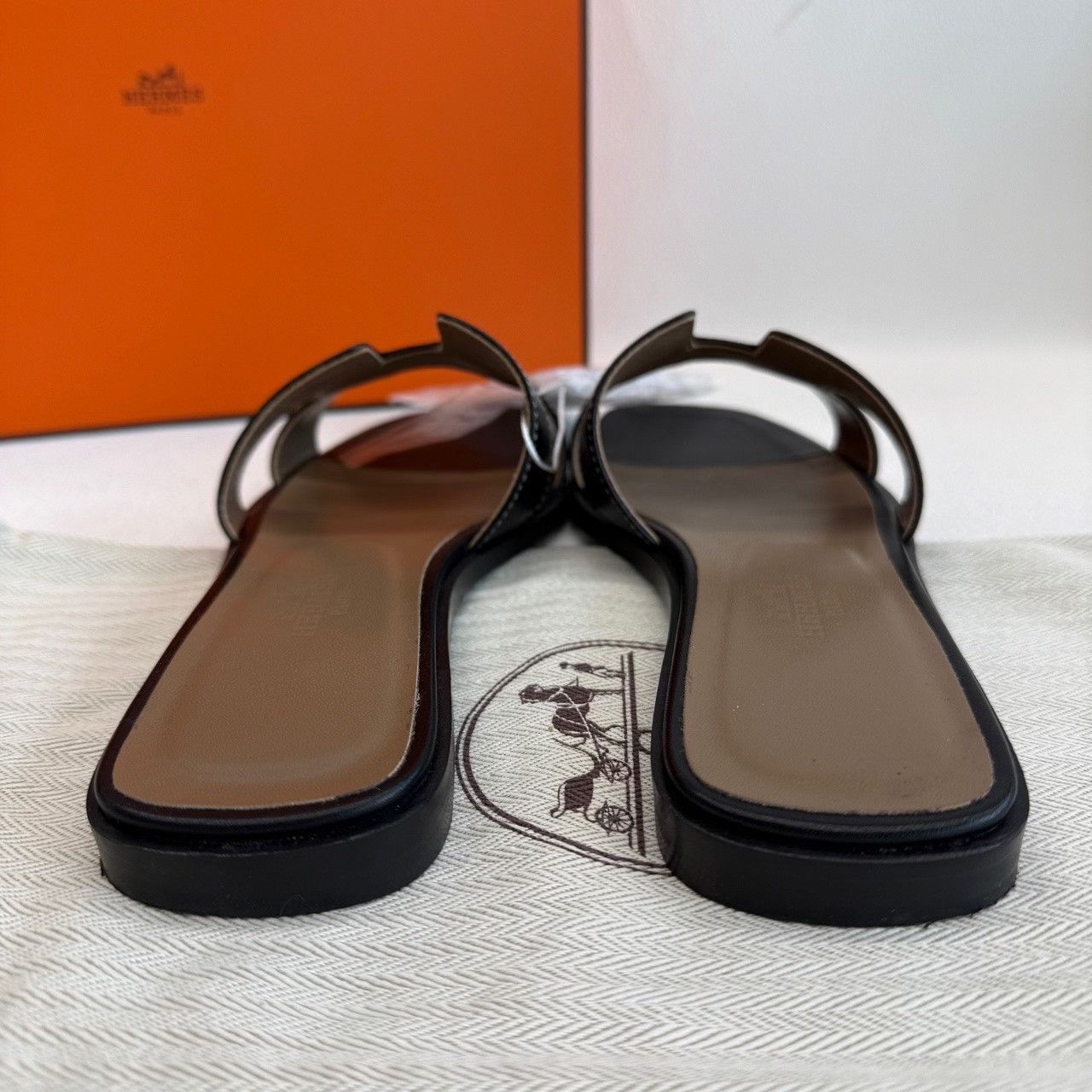 Hermes Hermes Brown Sandals us_4 Women Size US 4 / IT 34 - 6 Thumbnail