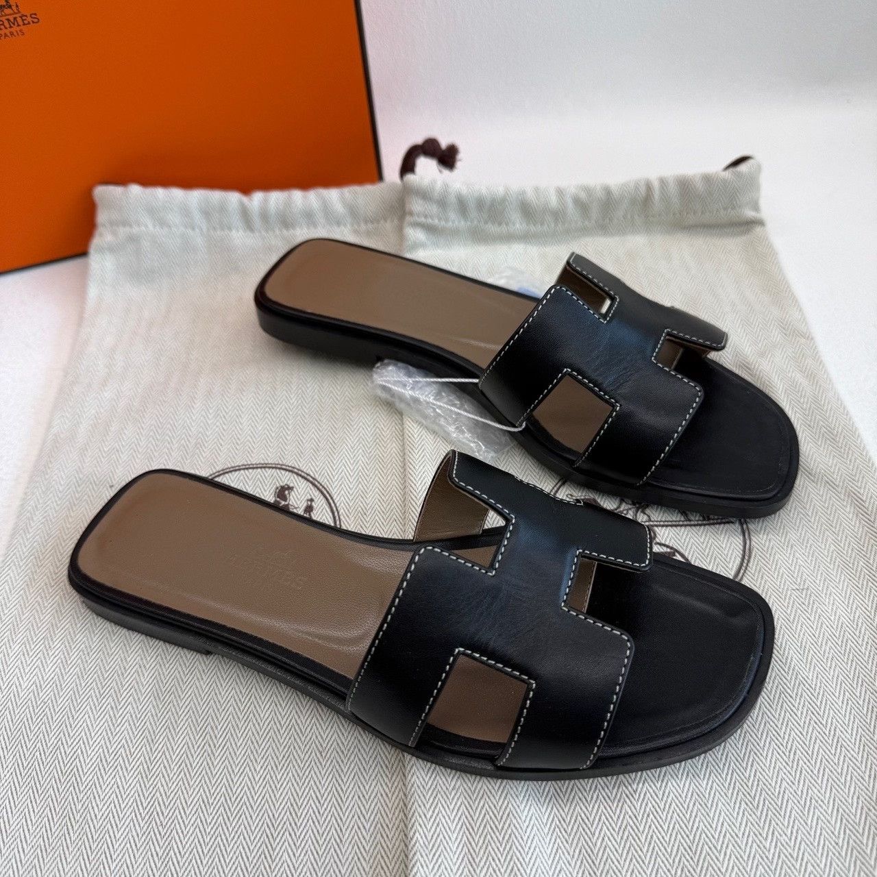 Hermes Hermes Brown Sandals us_4 Women Size US 4 / IT 34 - 5 Thumbnail